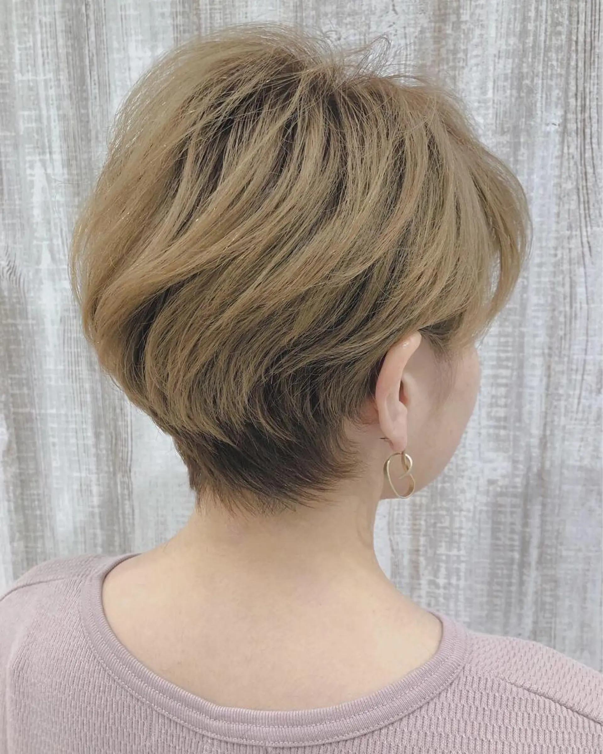 ショート favorite b Charmeのヘアスタイル