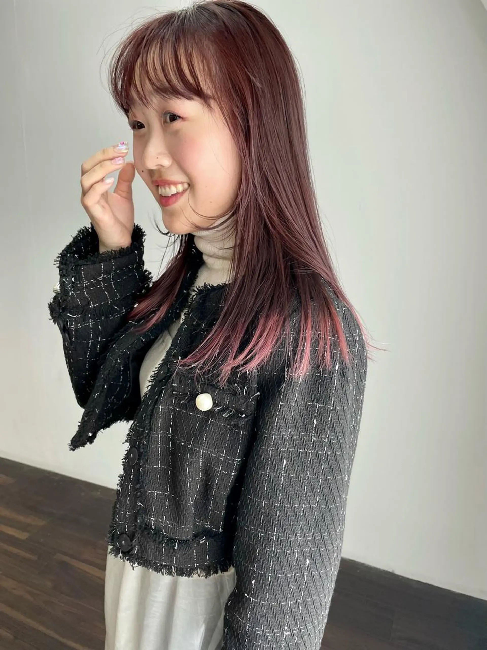 ミディアム ヘアカラー トリートメント オカモト ミユウのヘアスタイル