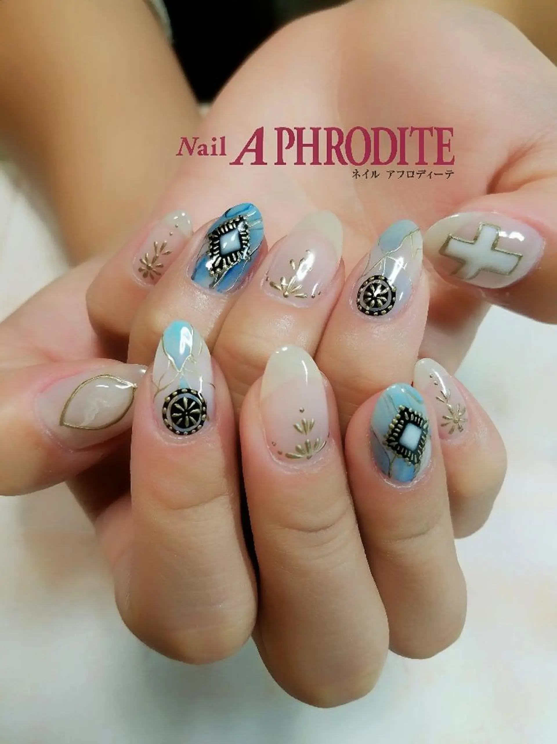 ネイル Nail  Aphroditeのネイルデザイン