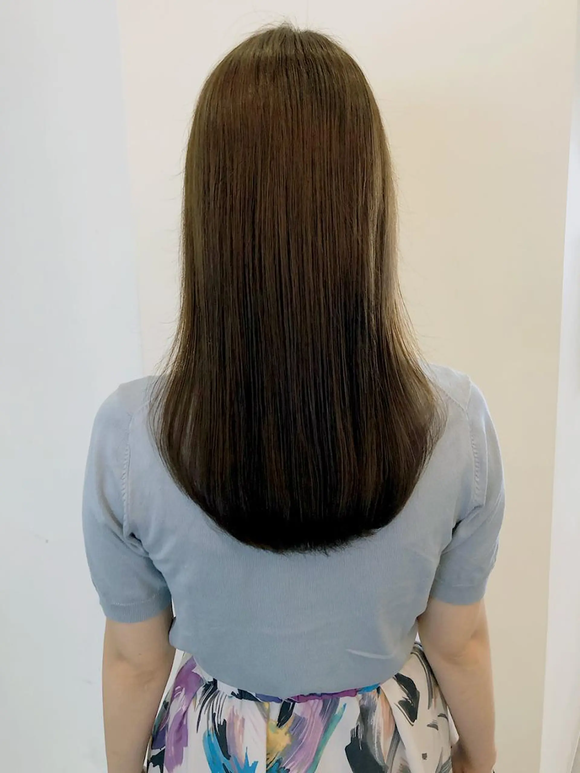 カラー 原野 実優羽のヘアスタイル