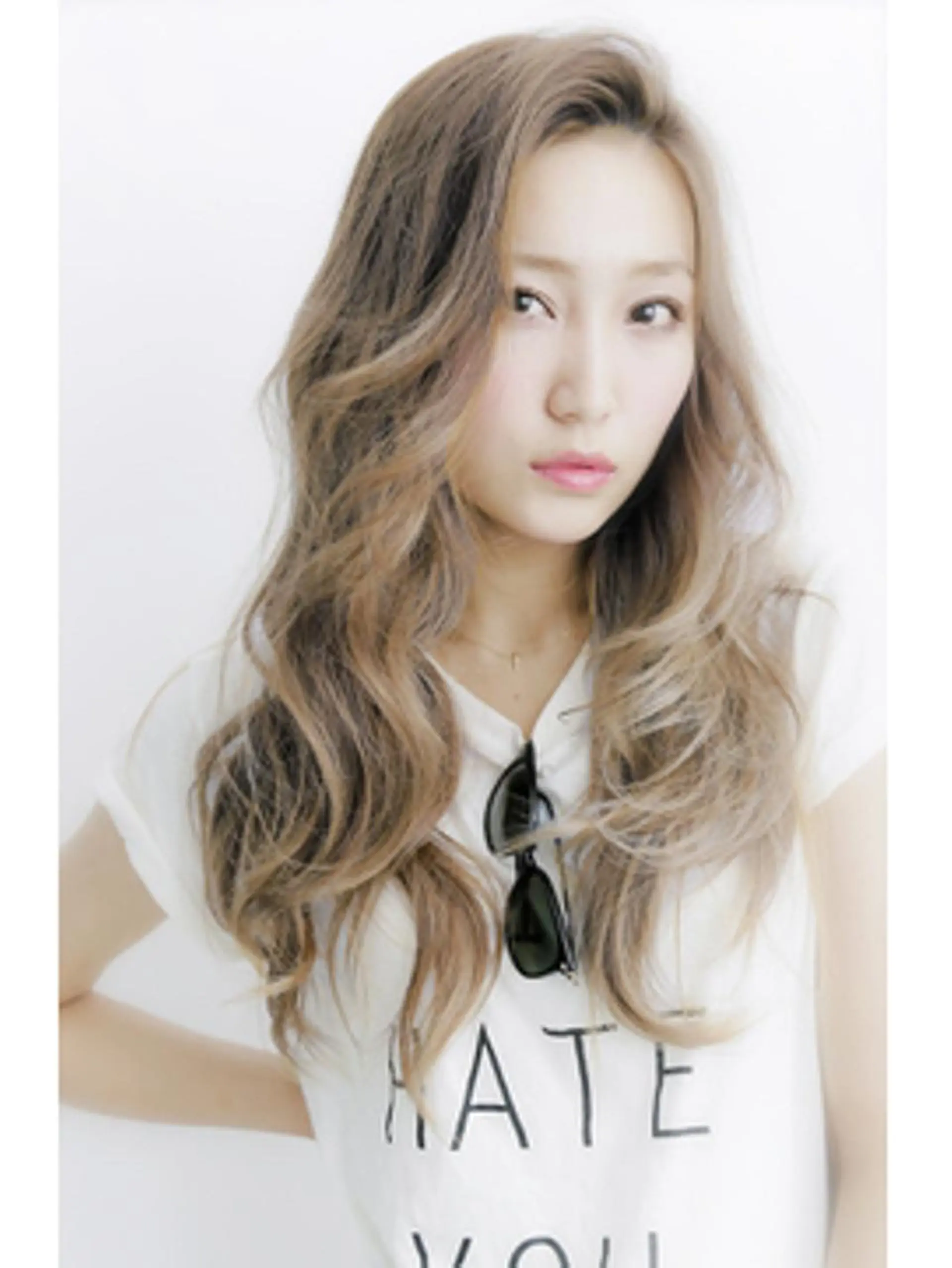 ロング カラー特化 横川　翔希のヘアスタイル