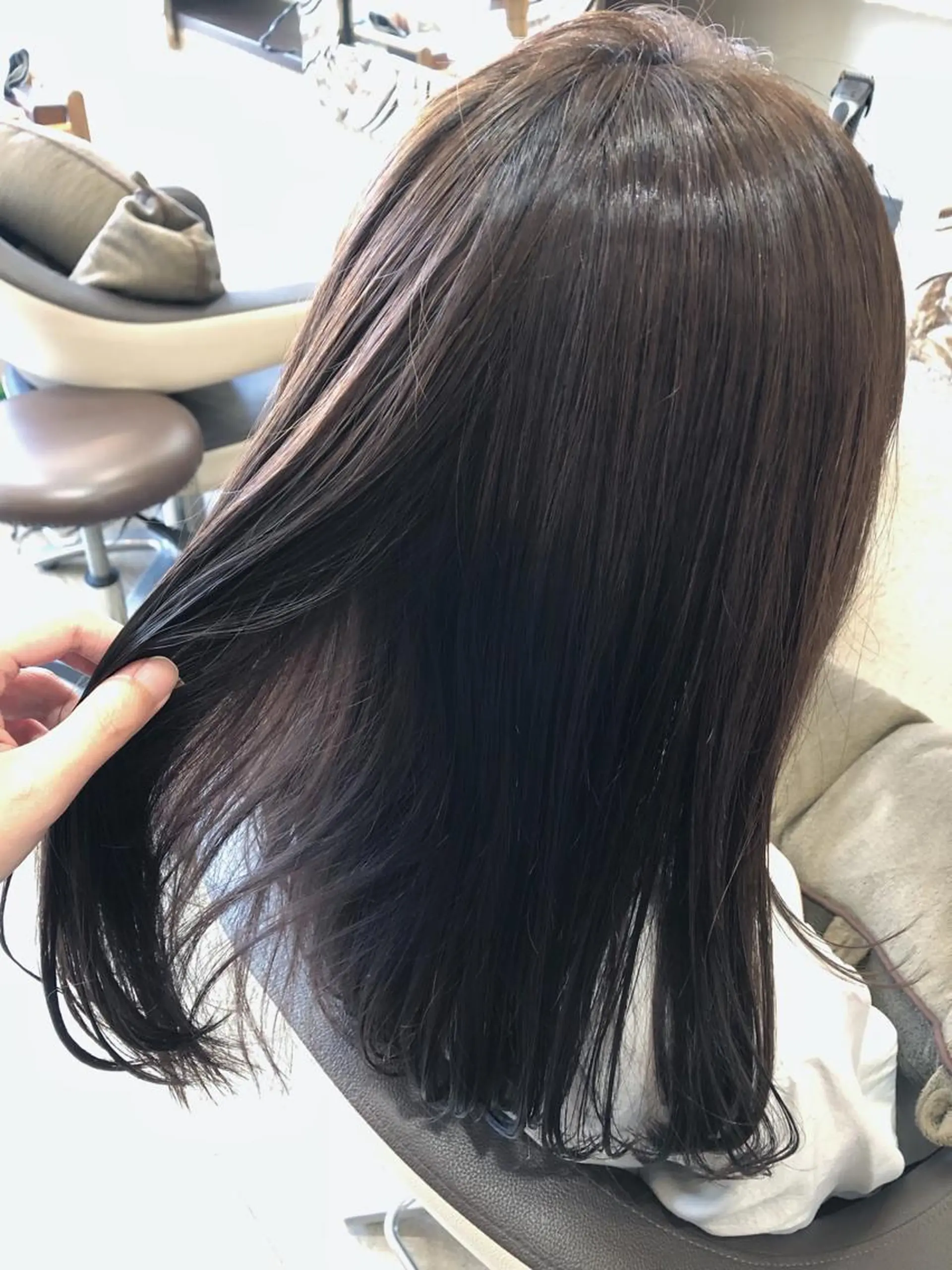 ロング カラー ヘアカラー トリートメント 森田 真由のヘアスタイル