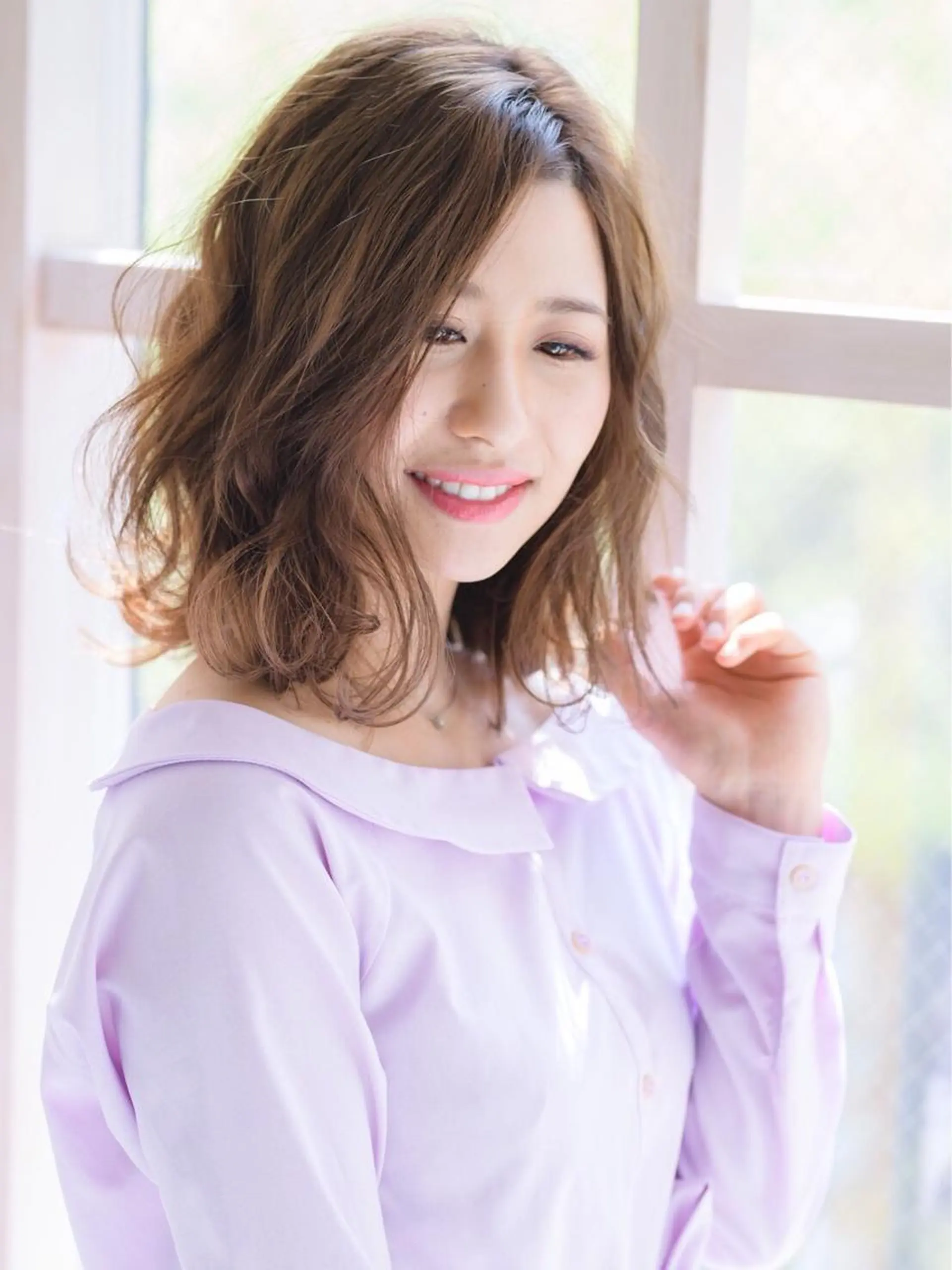 ミディアム カラー パーマ マーブル東京 三軒茶屋 美容室のヘアスタイル