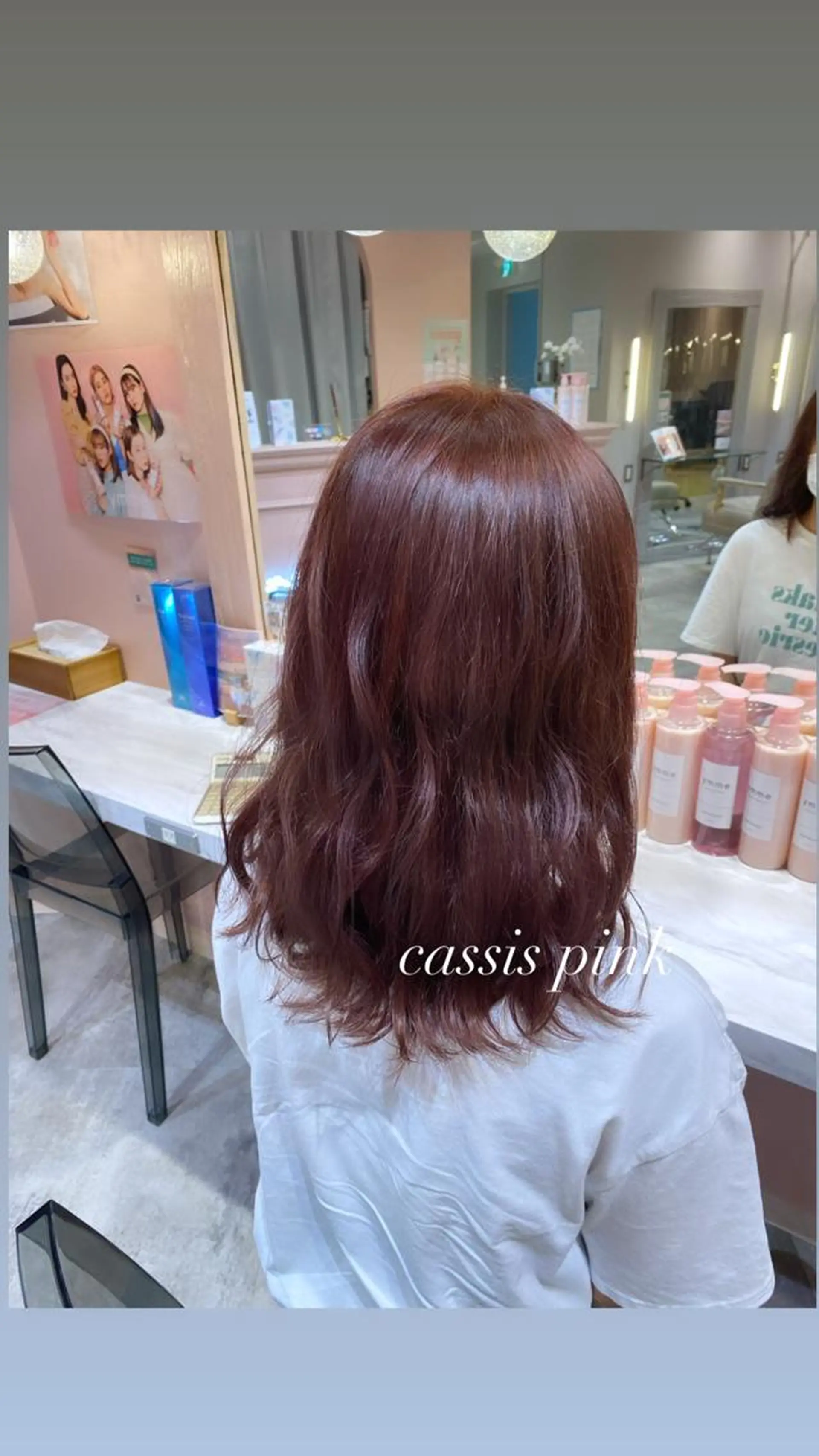 ミディアム カラー 黒髪 ブリーチ カシス ブリーチなしカラー ピンクカラー RIYA❤︎ Aujuaソムリエのヘアスタイル