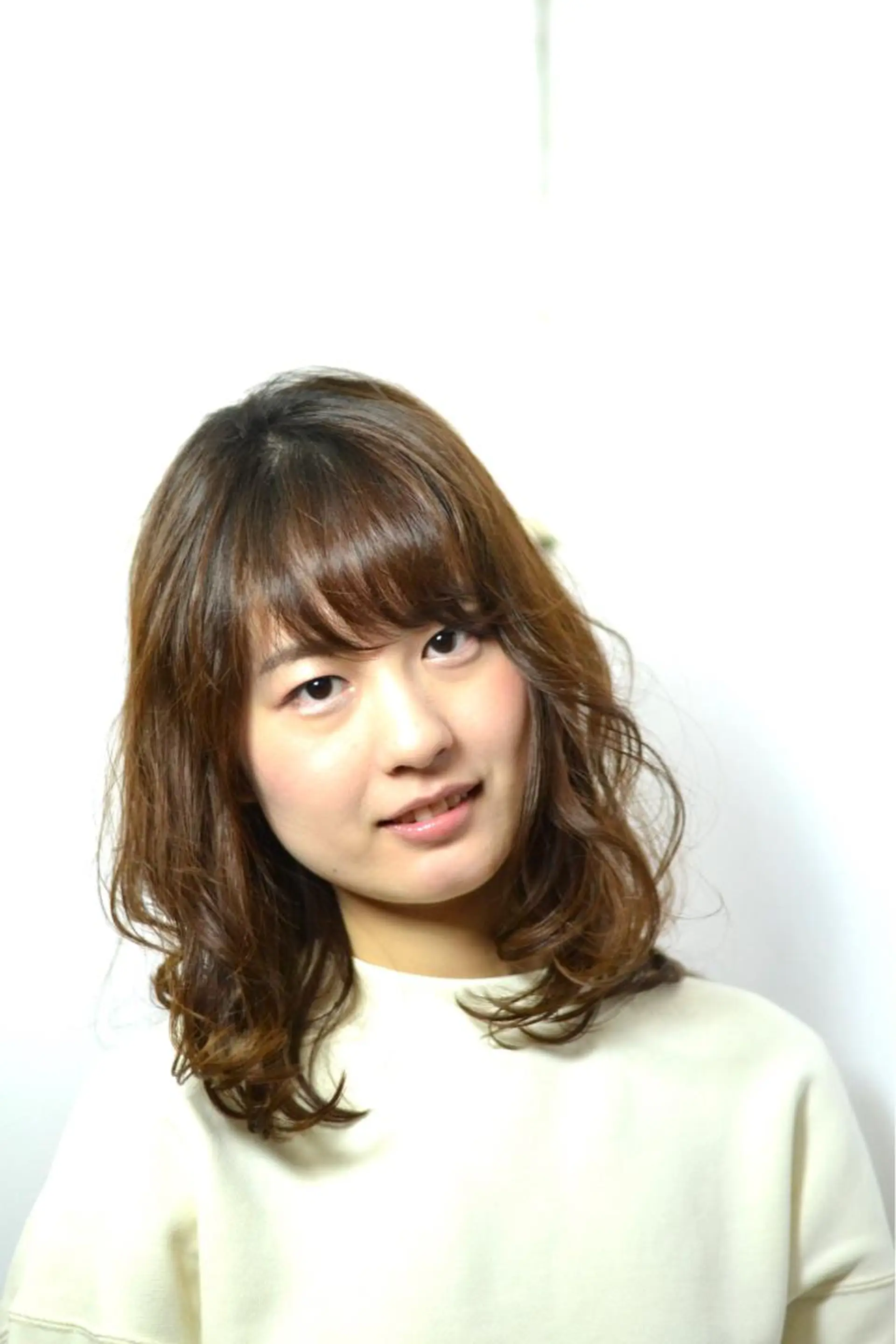 ミディアム カラー 大木 拓瑞のヘアスタイル