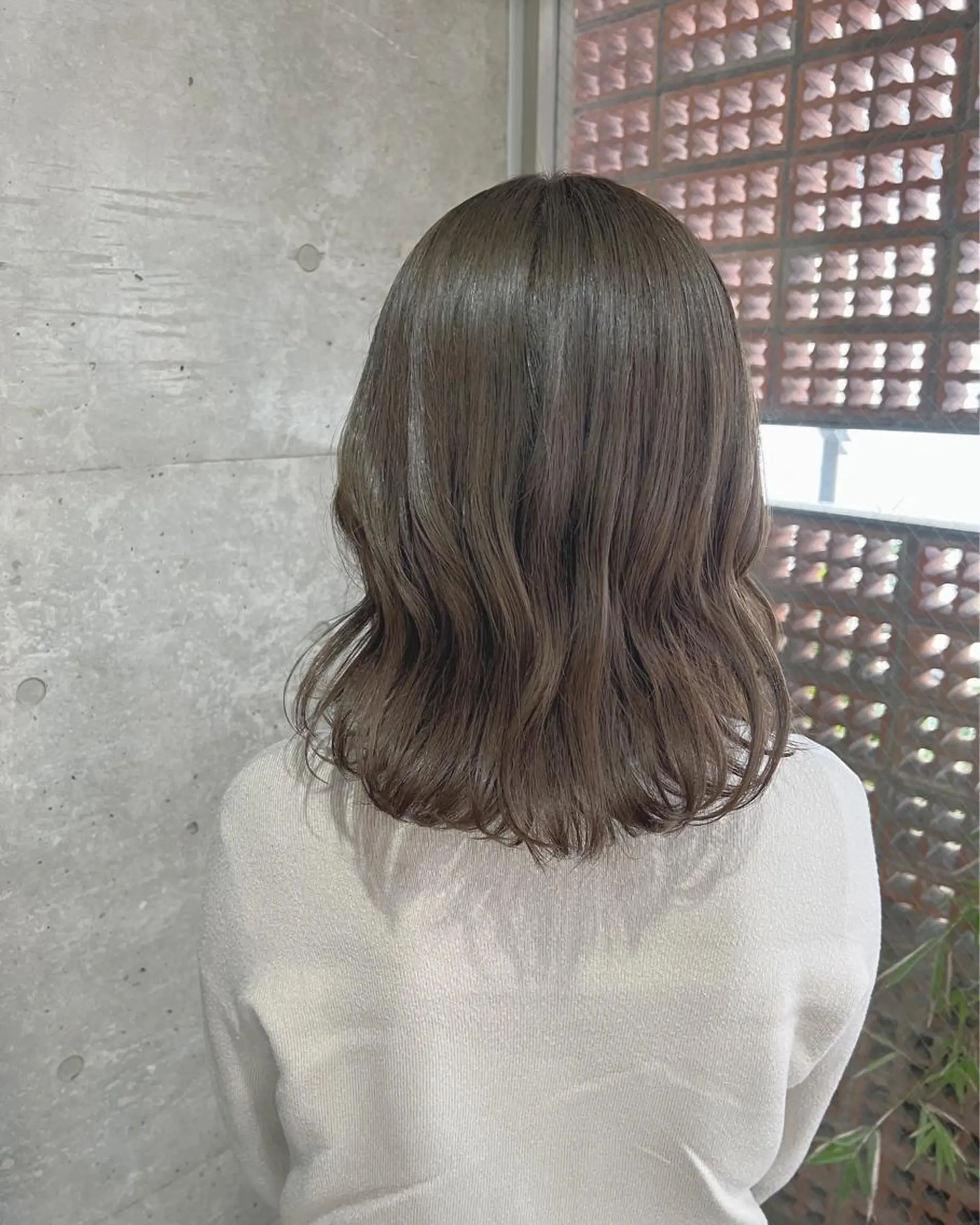 カラー ボブパーマコテ巻き風 パーマNo1深江秀平のヘアスタイル