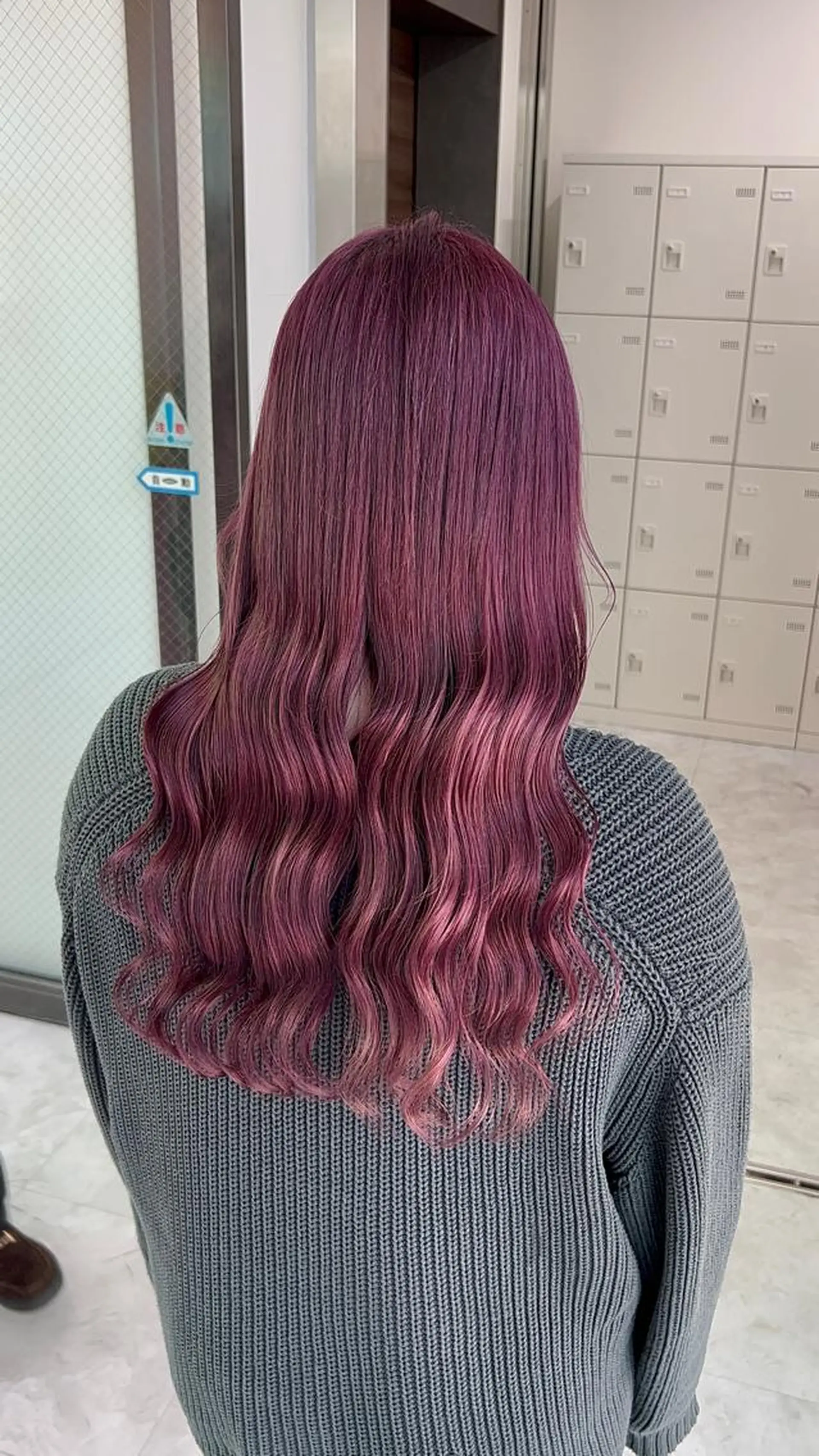 ロング カラー ヘアアレンジ ヘアカラー トリートメント ブリーチなしの達人 🌈KAITOのヘアスタイル