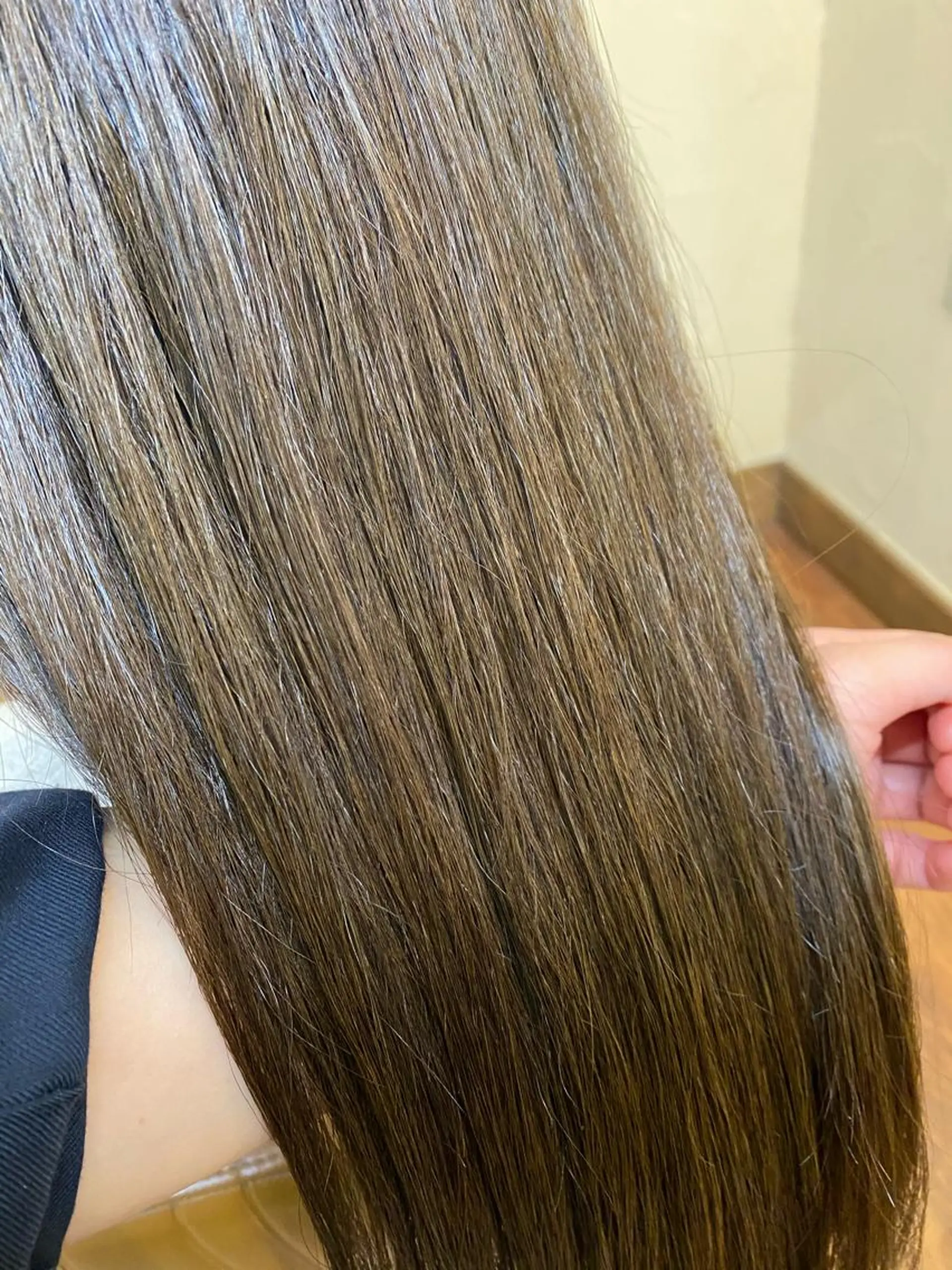 ロング 服部 和香のヘアスタイル