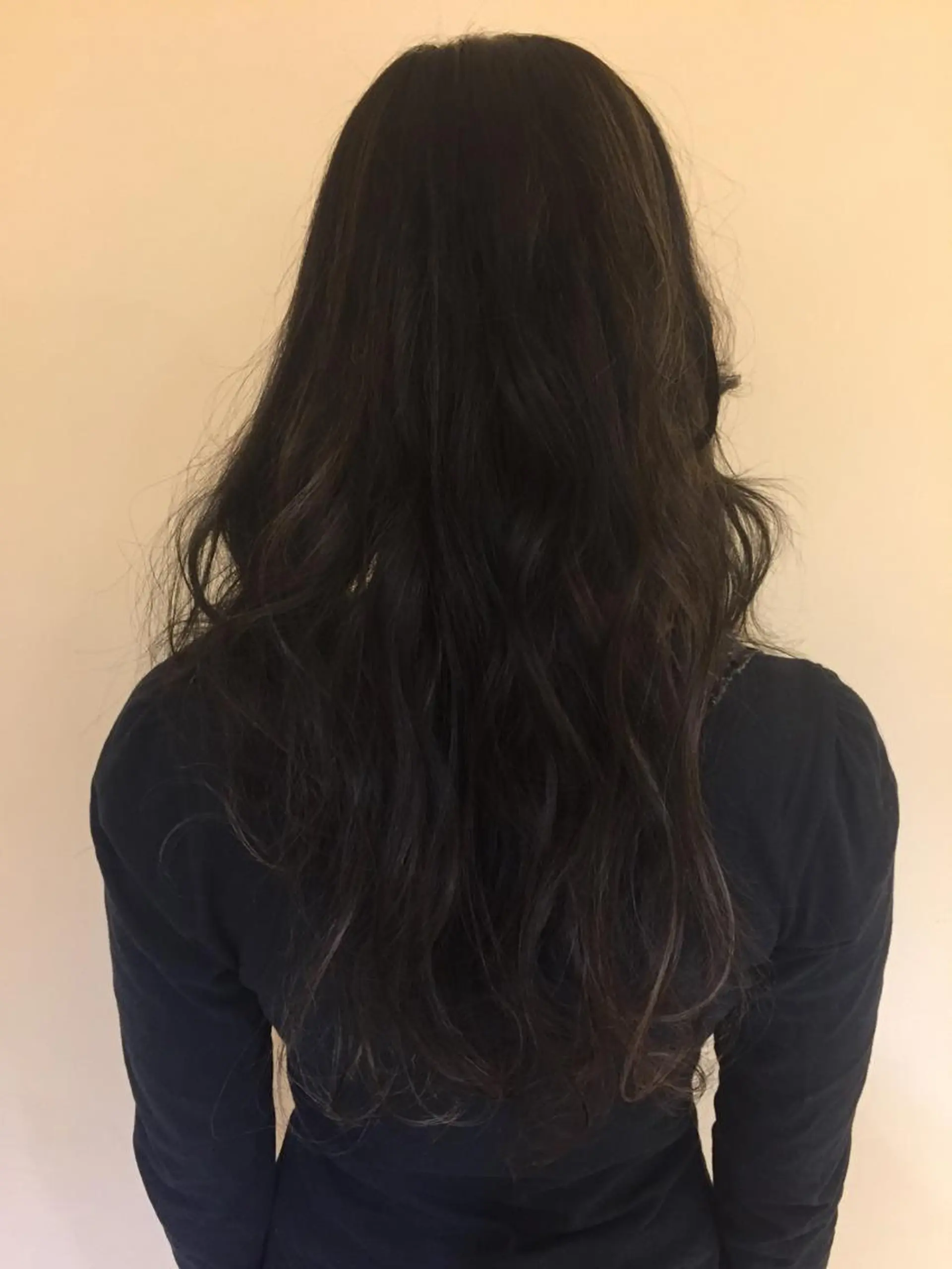 ロング カラー 加藤 綾華のヘアスタイル