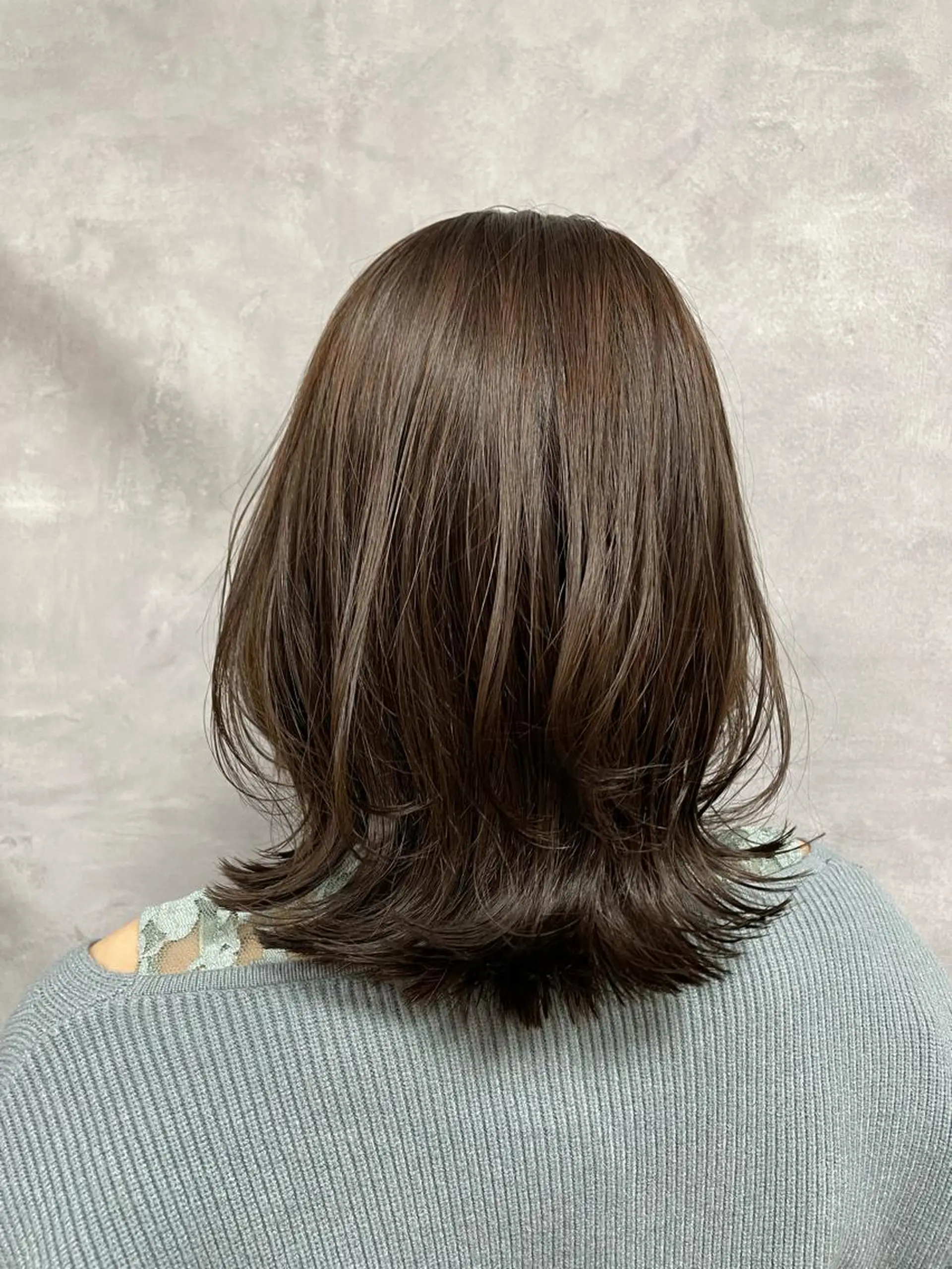 ミディアム くびれヘア くびれレイヤー レイヤーカット TAKIZAWA 武蔵小杉のヘアスタイル