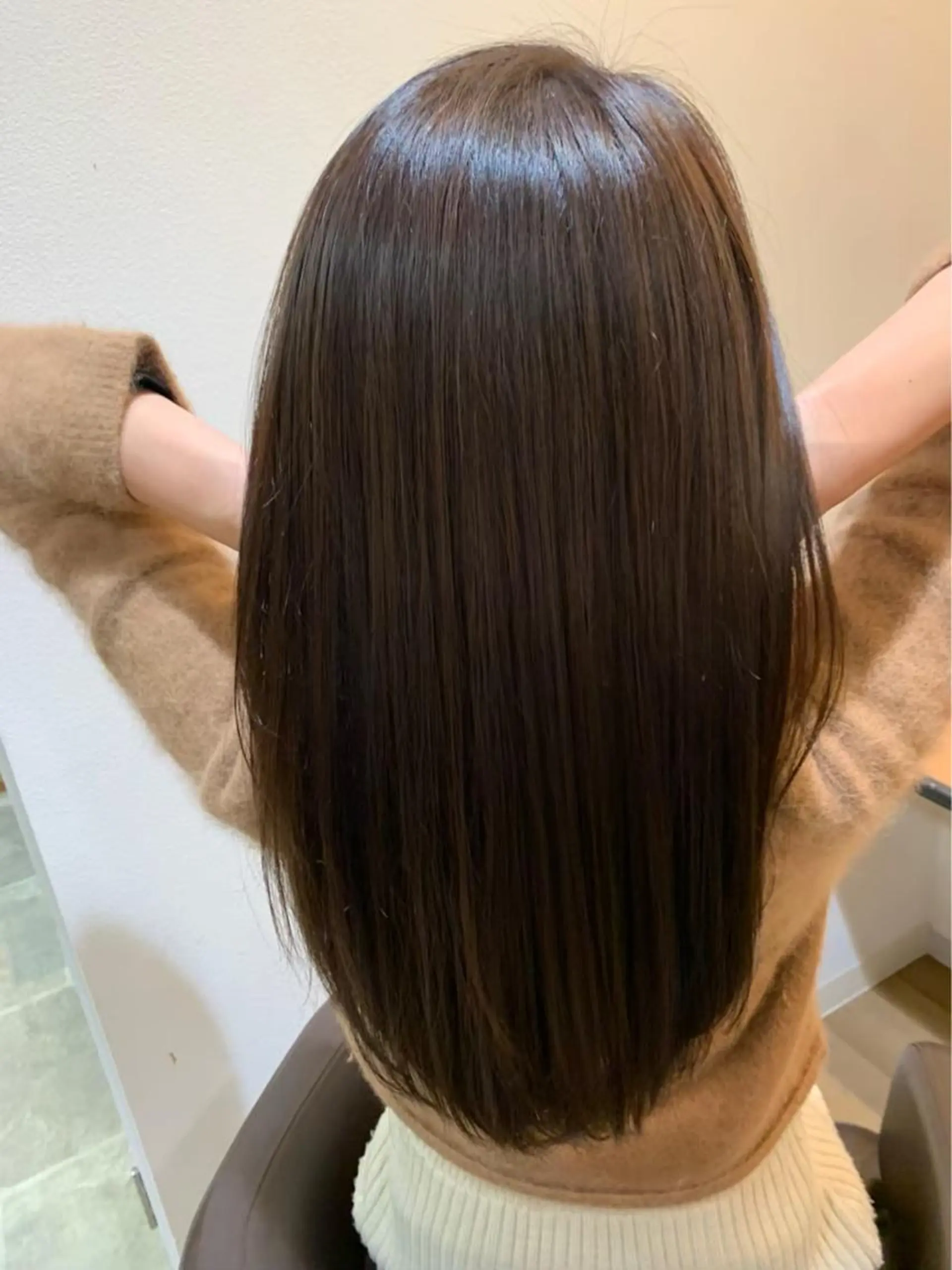 ロング カラー あらい ゆうじろうのヘアスタイル