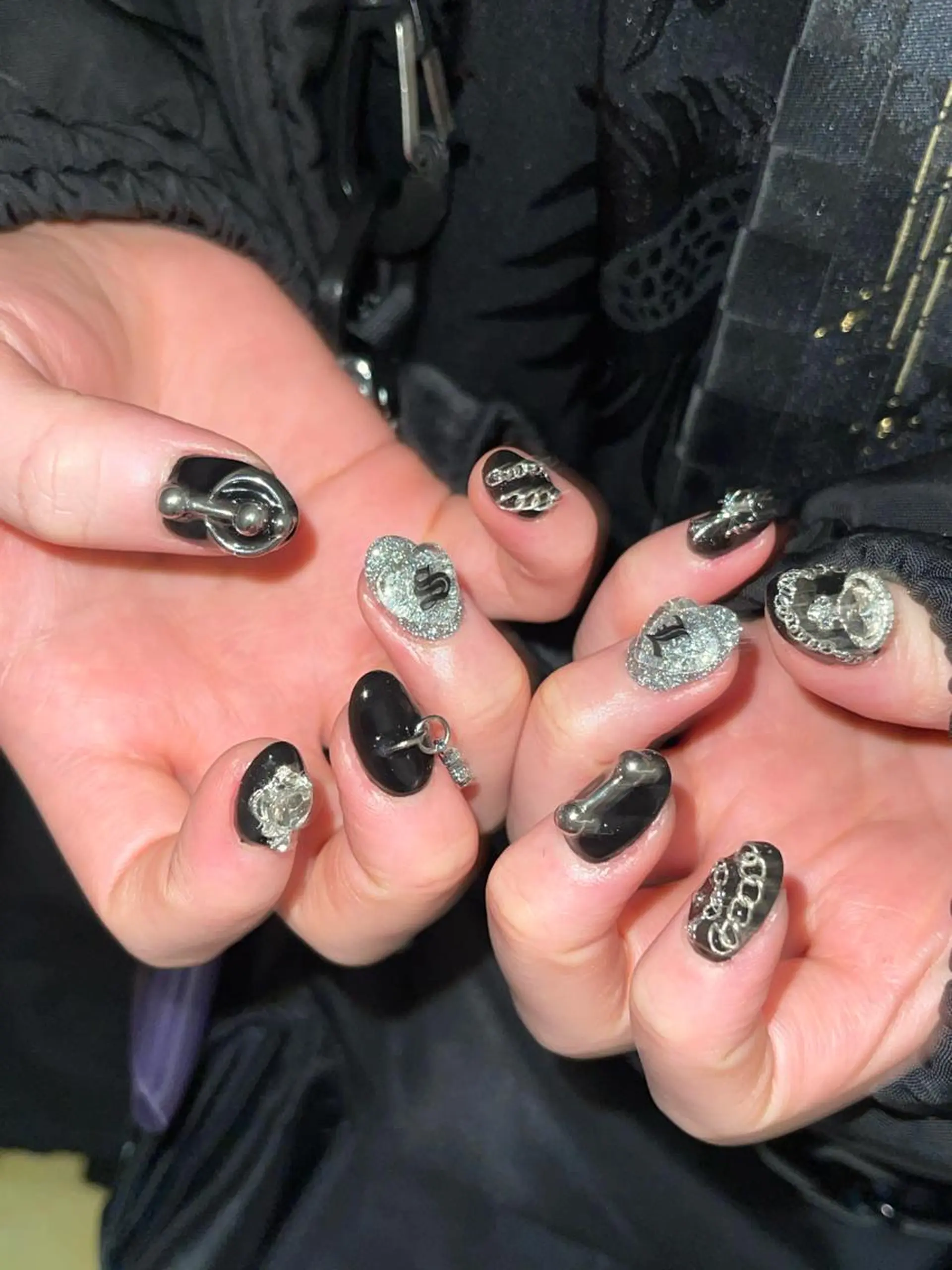 ネイル 8113 海外/y2k/韓国のネイルデザイン