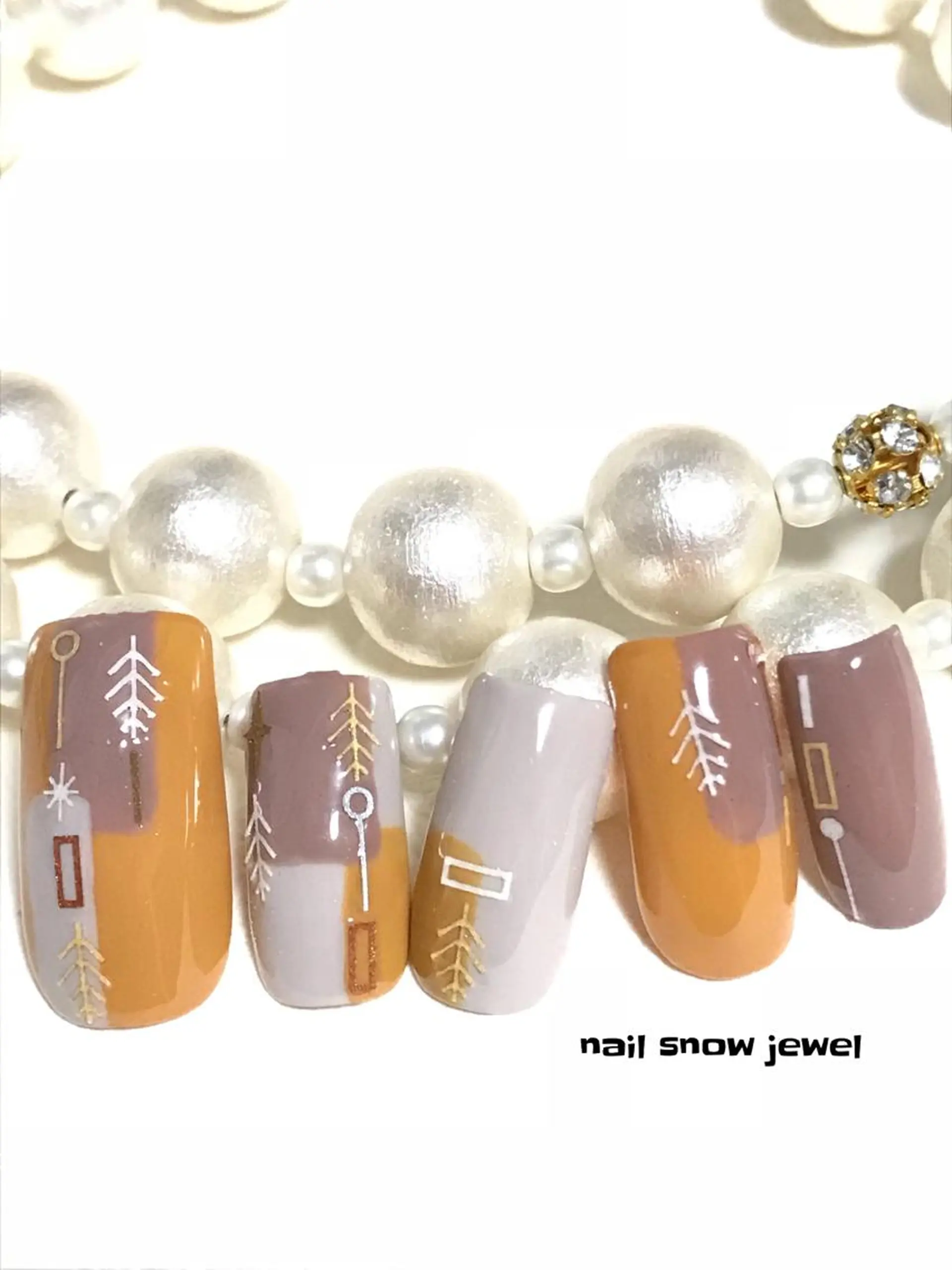 ネイル nail snowjewelのネイルデザイン