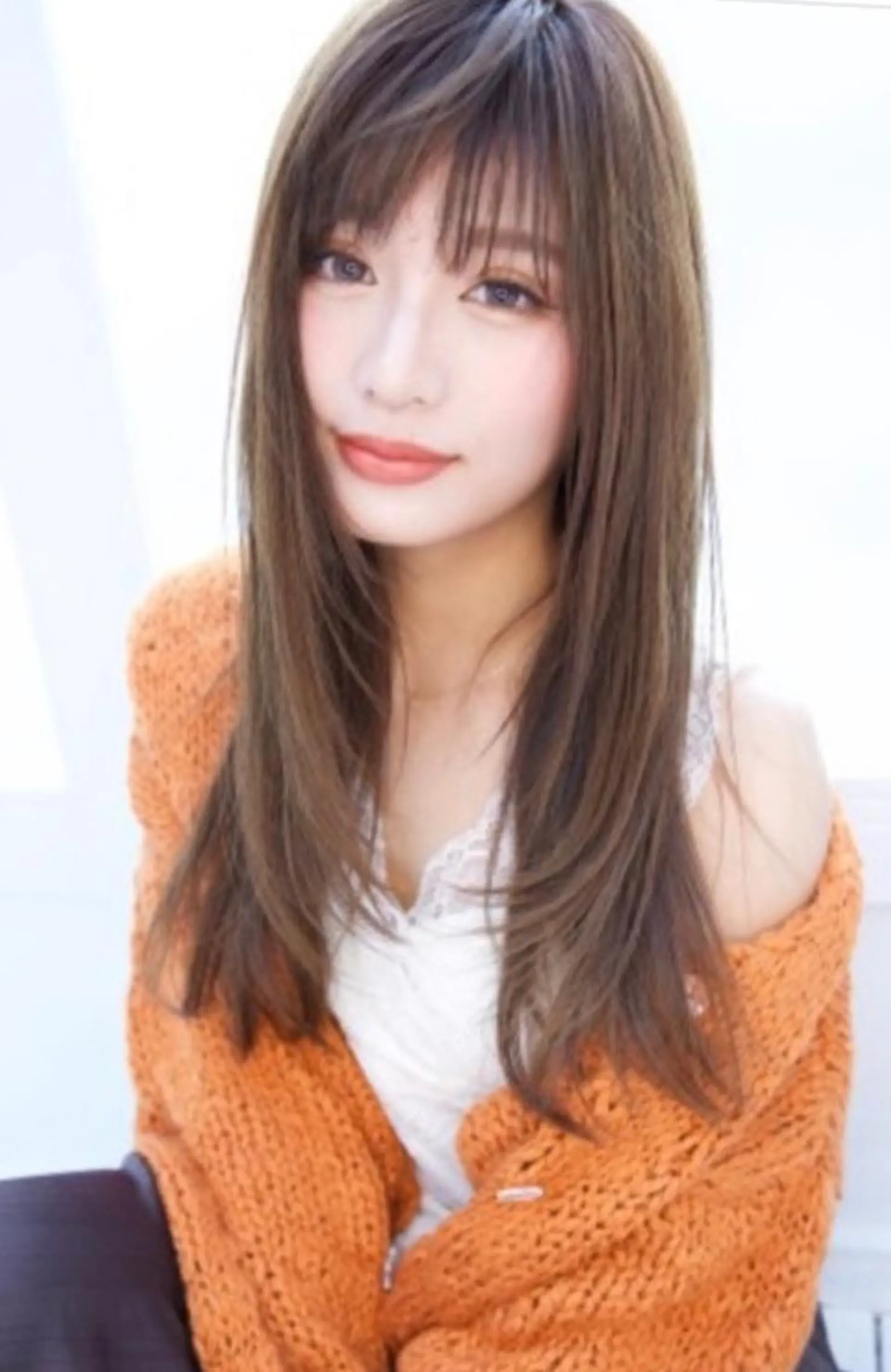 ロング 工藤 沙羅のヘアスタイル