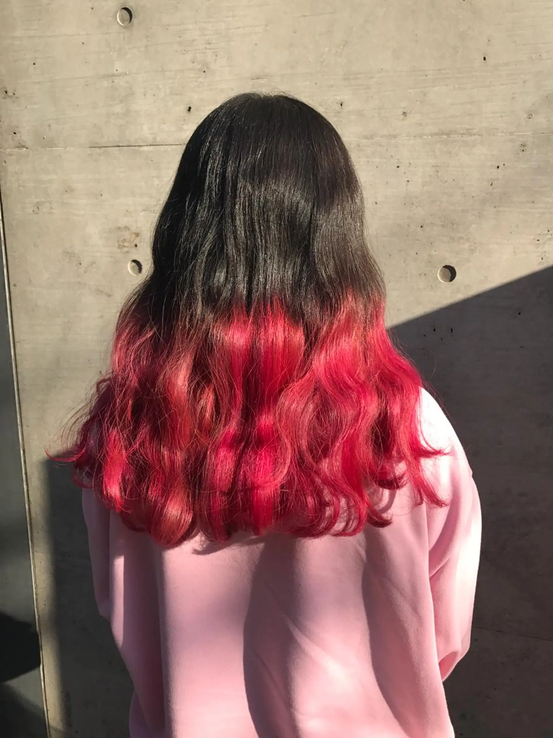 セミロング カラー グラデーションカラー ピンクカラー ていねい技術No.1 🌈諏訪 健太のヘアスタイル