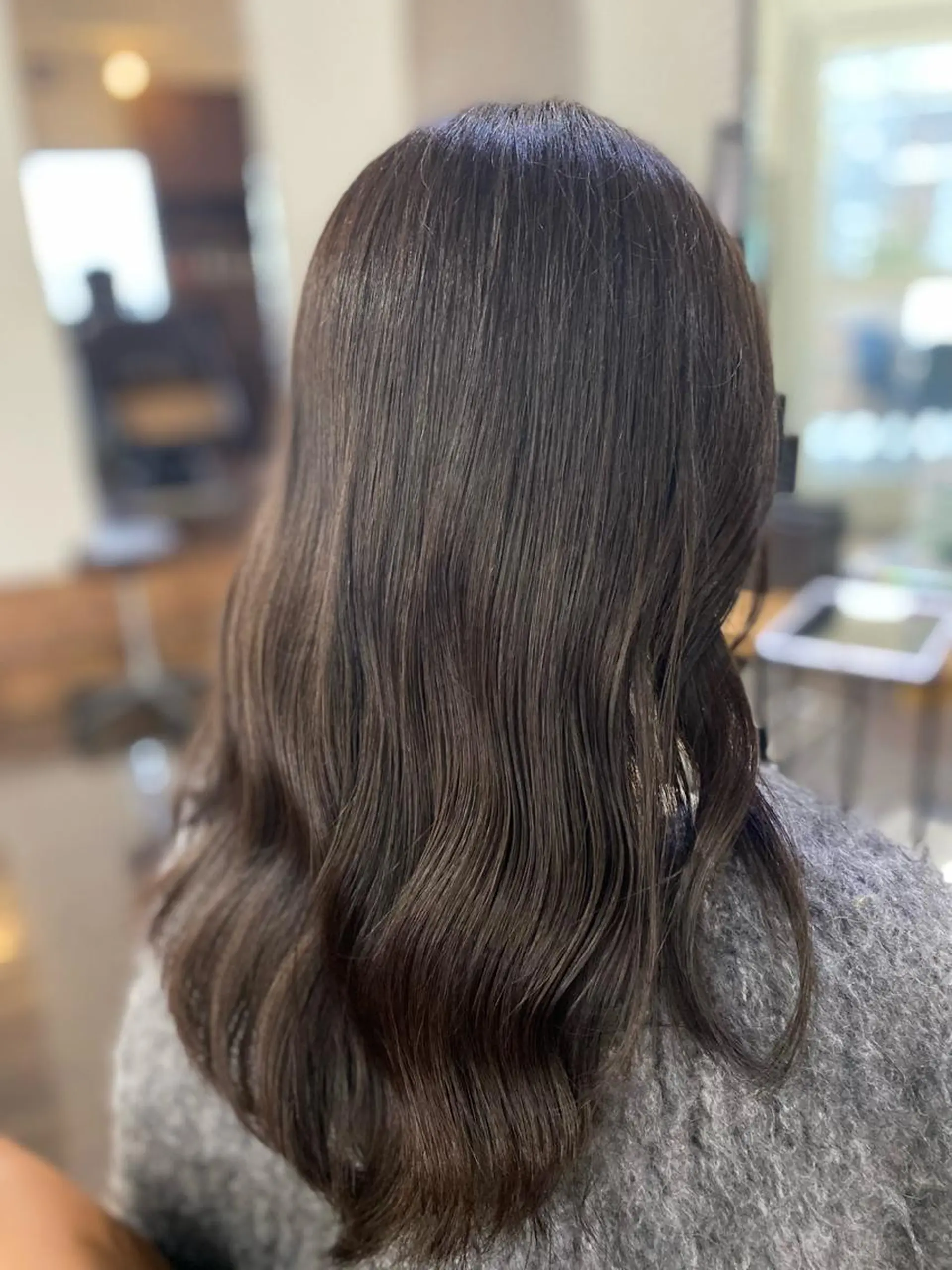 ロング トリートメント 透明感カラー名駅 名駅みゆのヘアスタイル