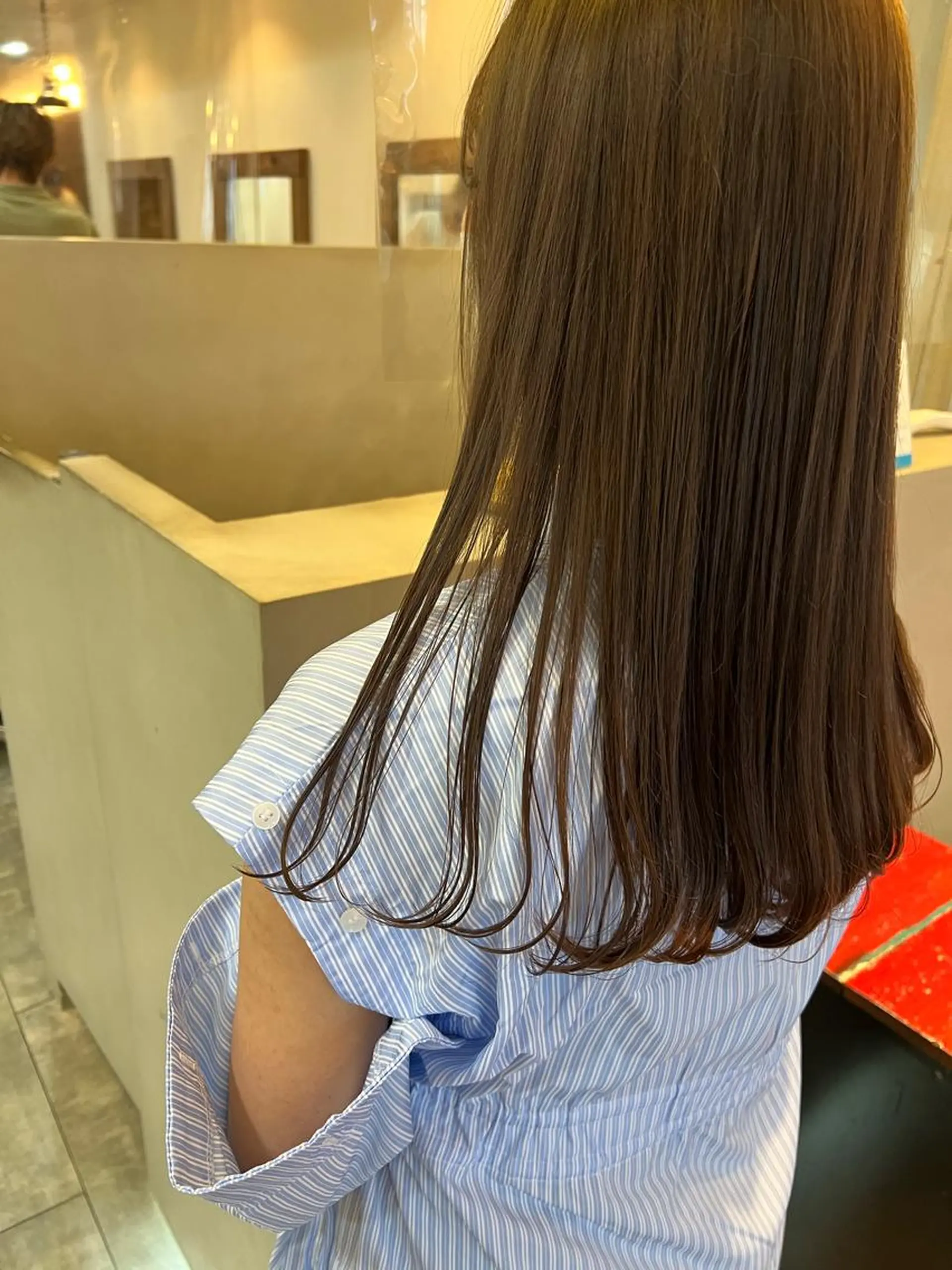 ロング カラー ベージュカラー ラベンダーカラー ラベンダーベージュ ヘアカラー トリートメント little×PORTO sannomiya所属・Topstylist HARUのヘアスタイル