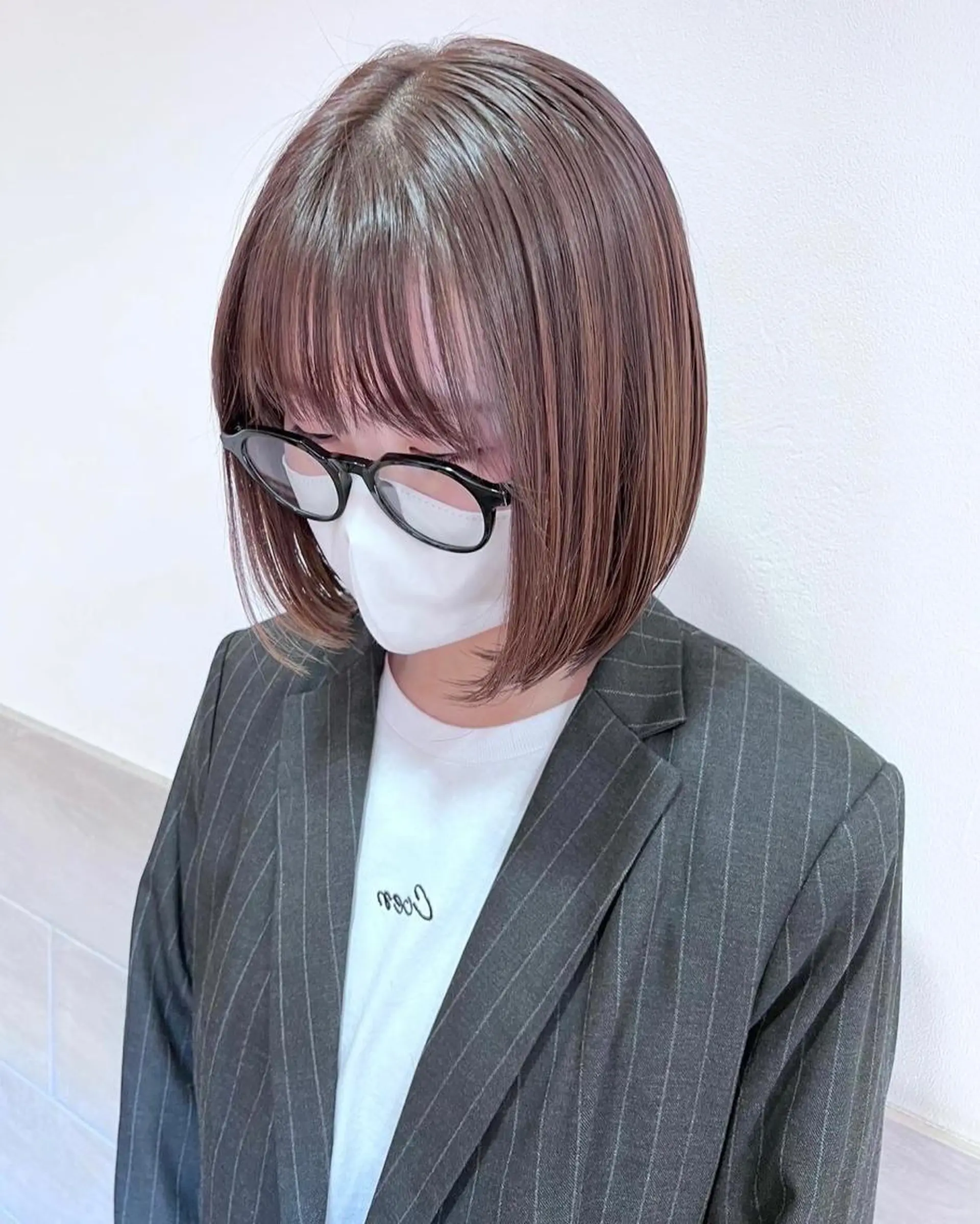 ショート センターパート /ニュアンスパーマのヘアスタイル