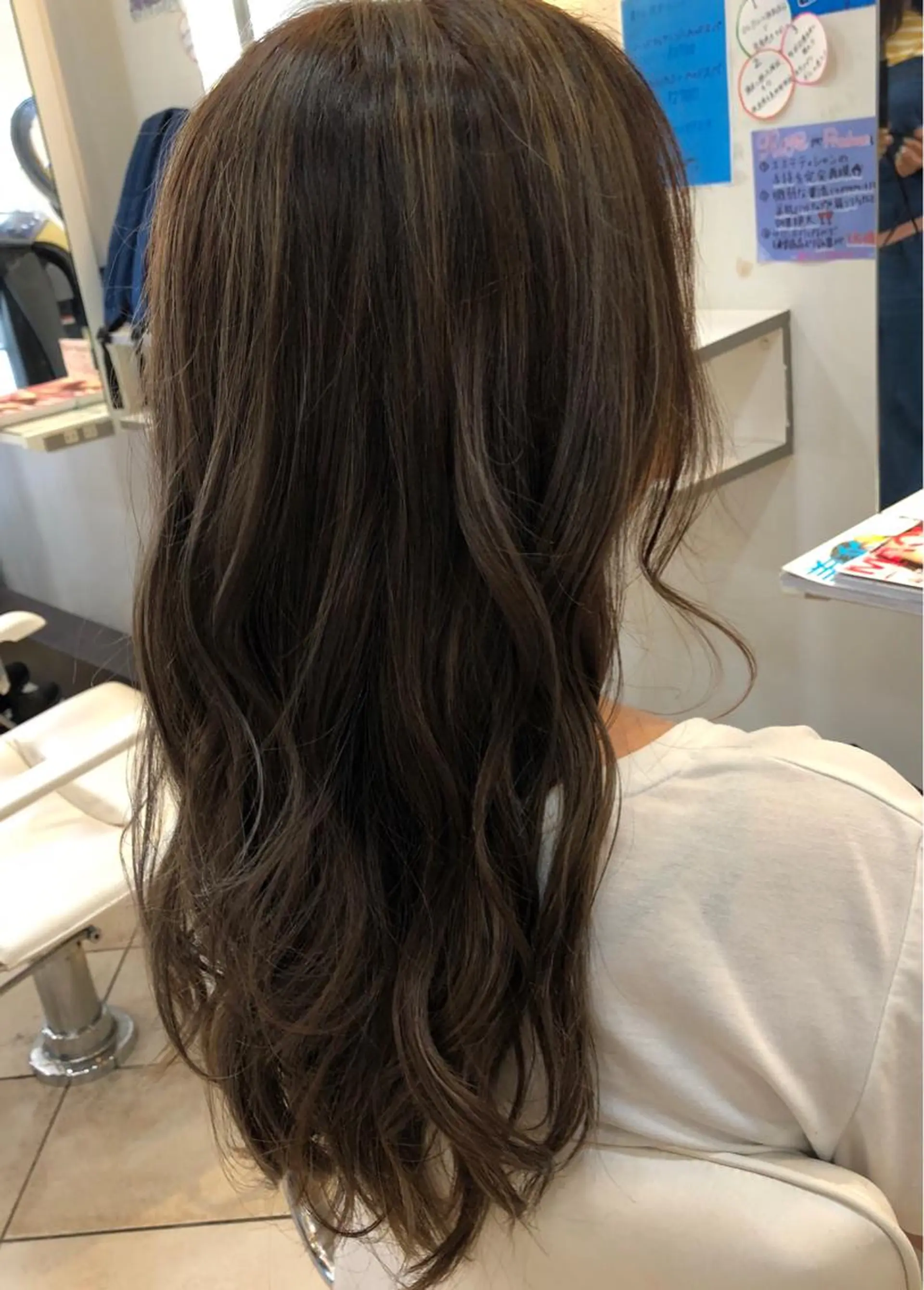 カラー HAIR MAKE Avalon 橋本店所属・💎白髪染めも対応 🙆👌山本明菜のヘアスタイル