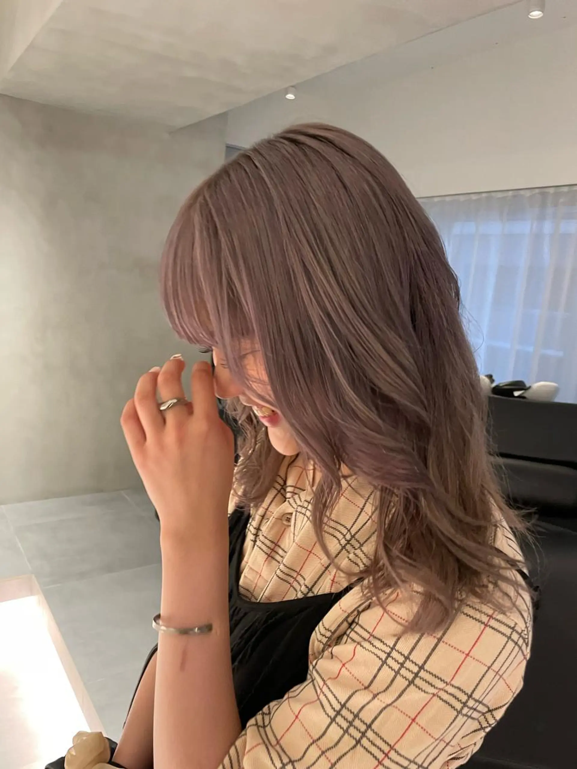 セミロング カラー 🪞透けhair 🪞honokaのヘアスタイル