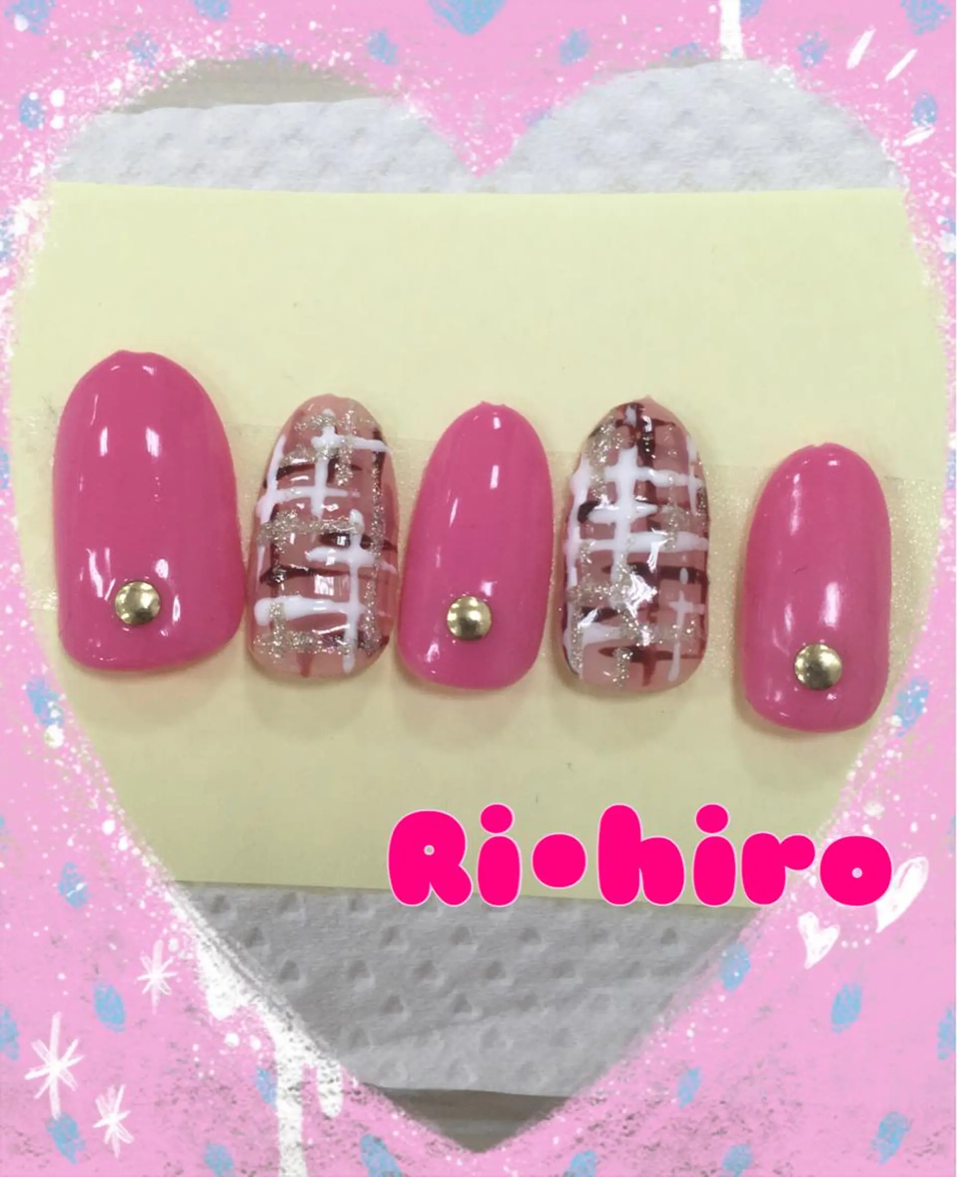 ネイル ネイル＆フラワーサロン〜Ri✦hiro〜鳥栖店所属・HIRATA RIEのネイルデザイン