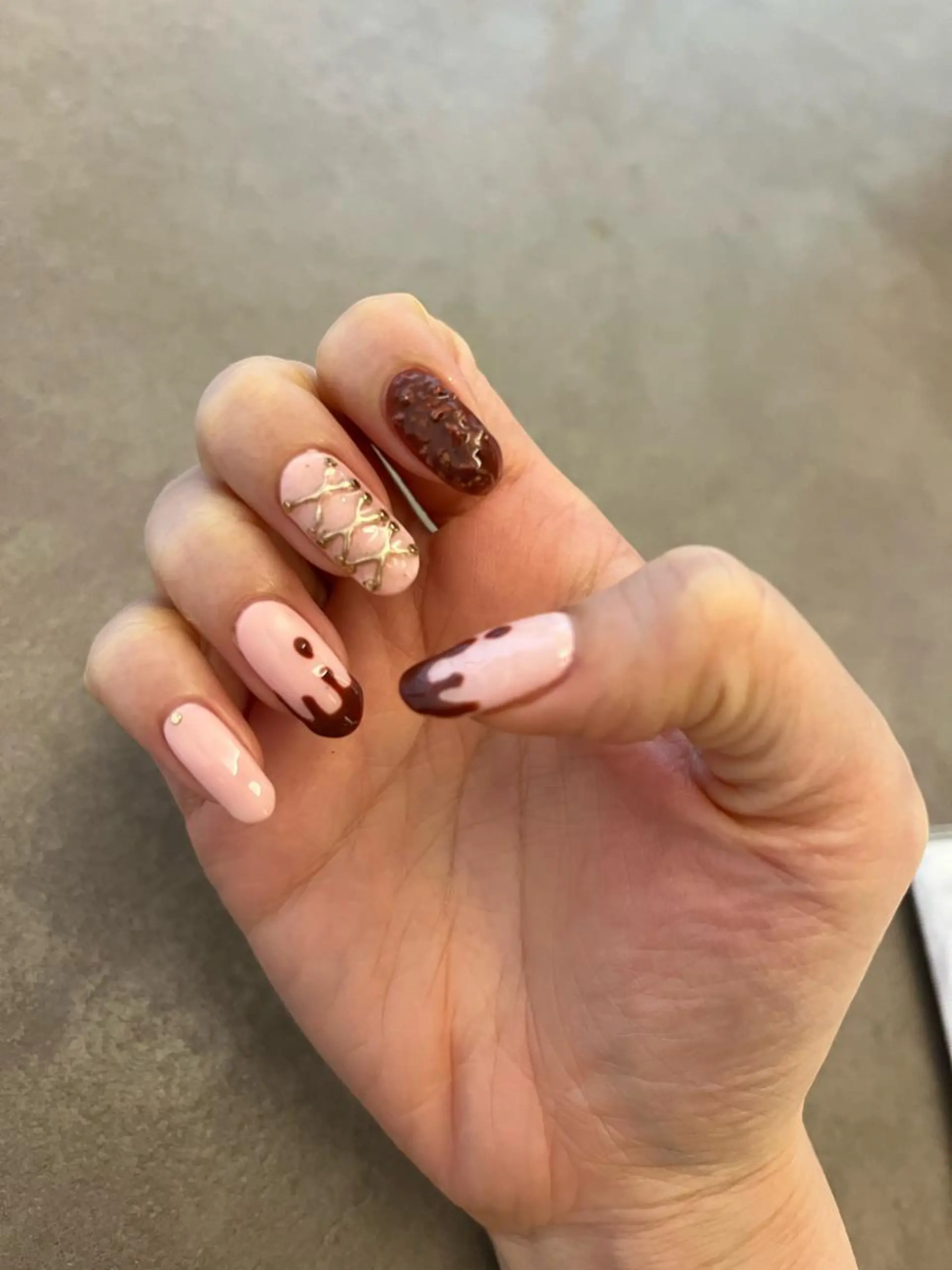 ネイル アートネイル バレンタイン Luxy YUKIのネイルデザイン