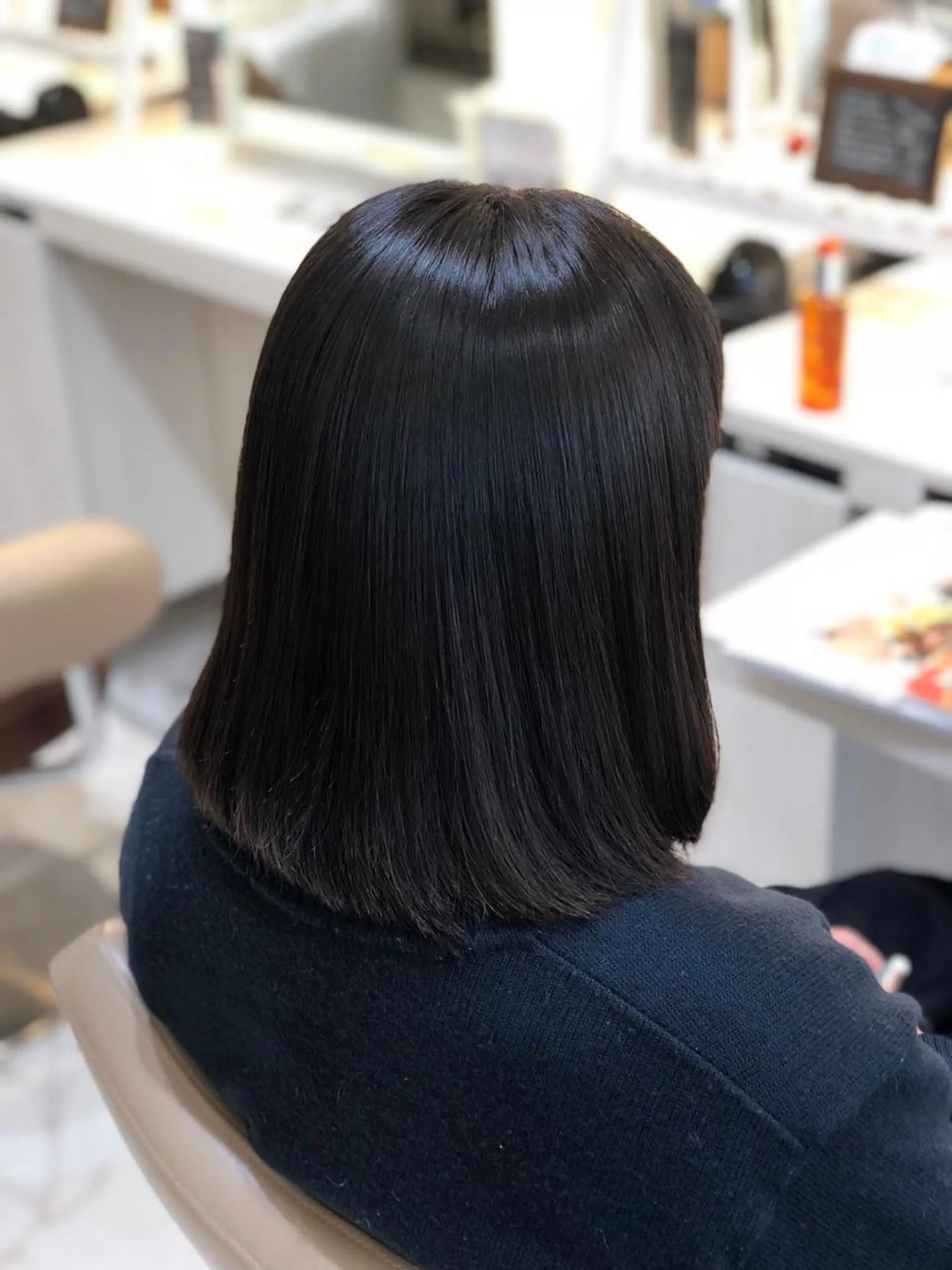 ミディアム パーマ 髪質改善 縮毛矯正 ストレートパーマ 安井　昴 💫ブリーチ縮毛矯正のヘアスタイル