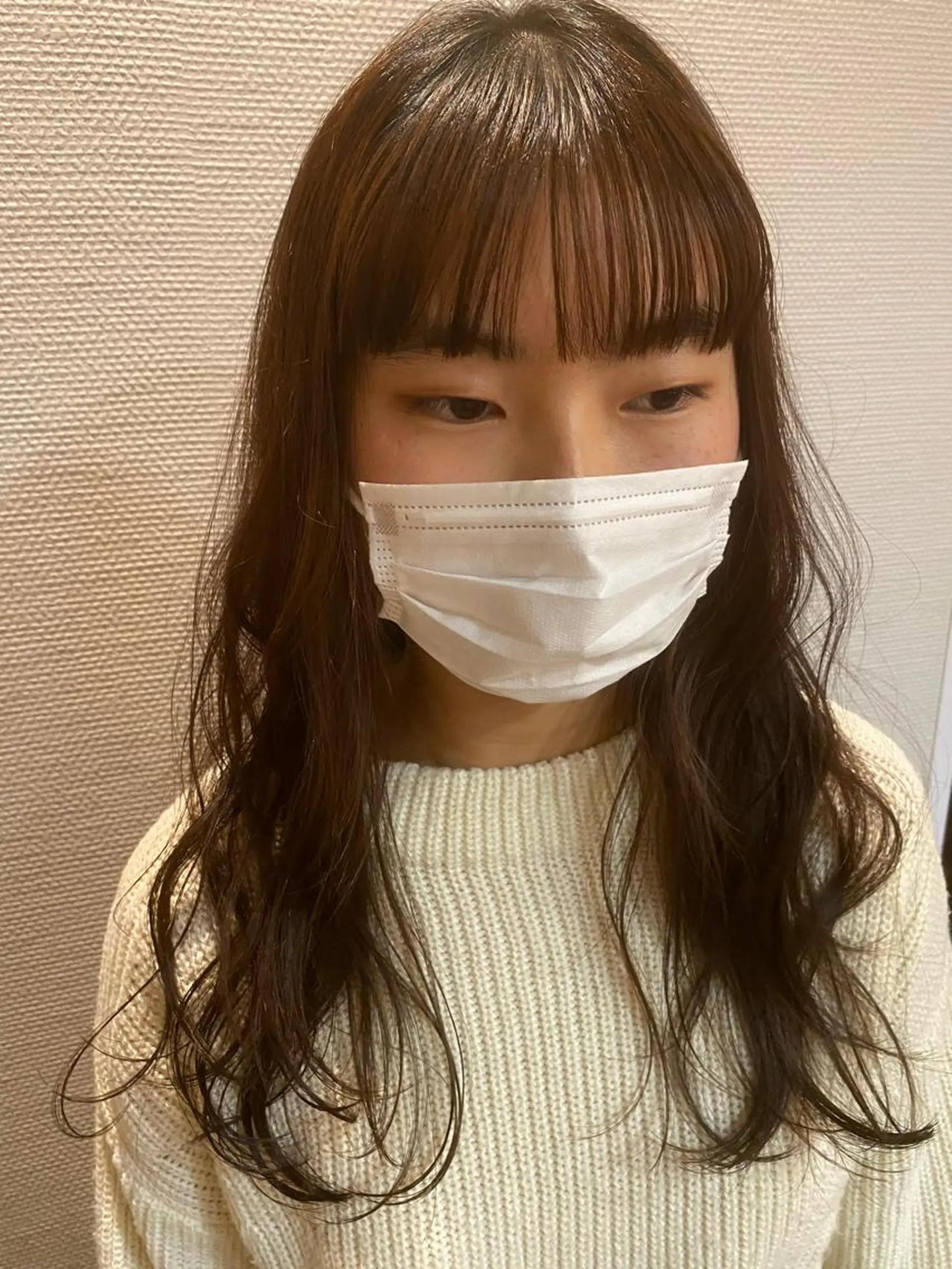 ロング レイヤーカット カット 縮毛矯正 塩澤 榛奈のヘアスタイル