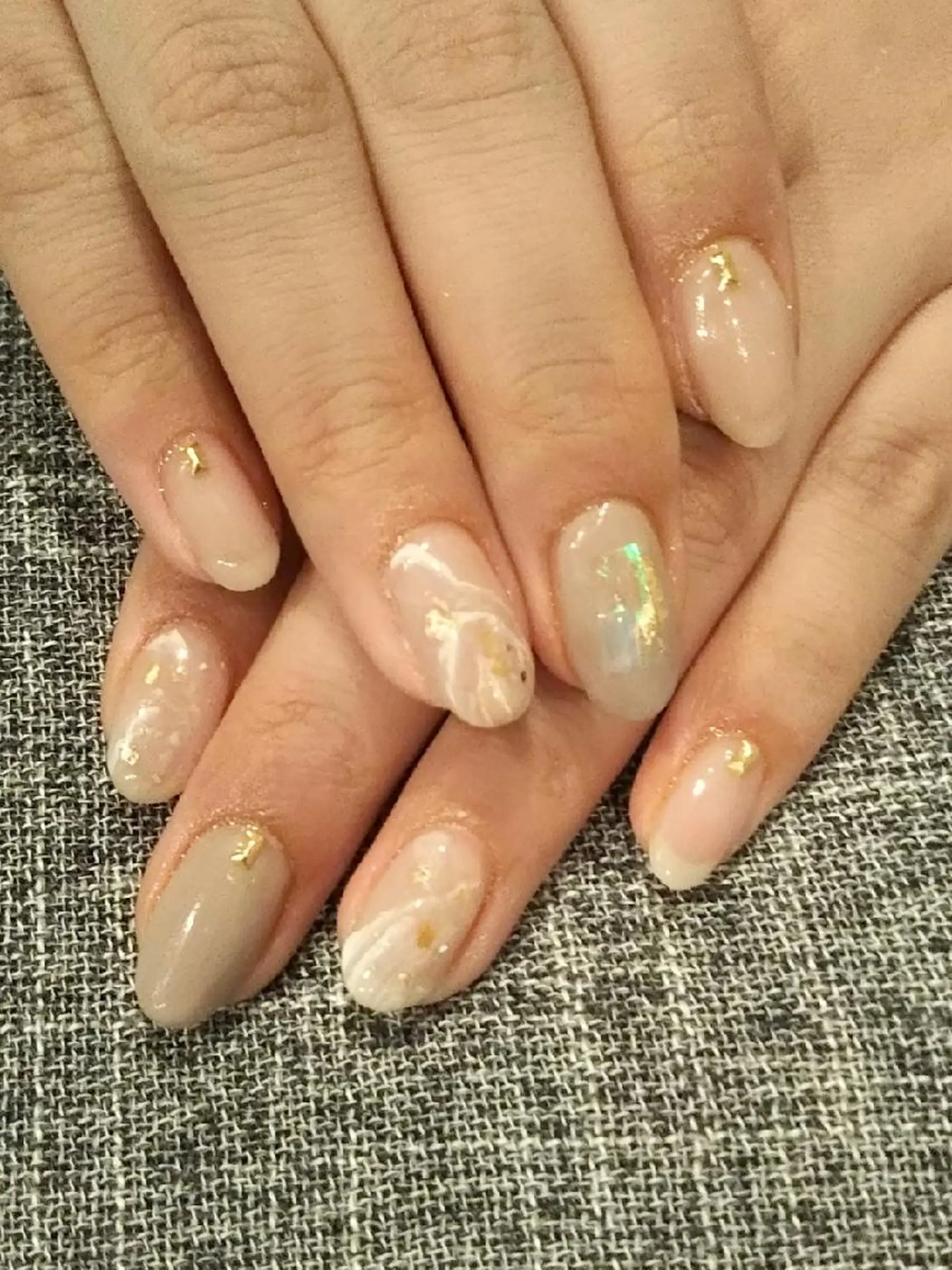 ネイル オーロラネイル ニュアンスネイル ハンドネイル private salon mieのネイルデザイン