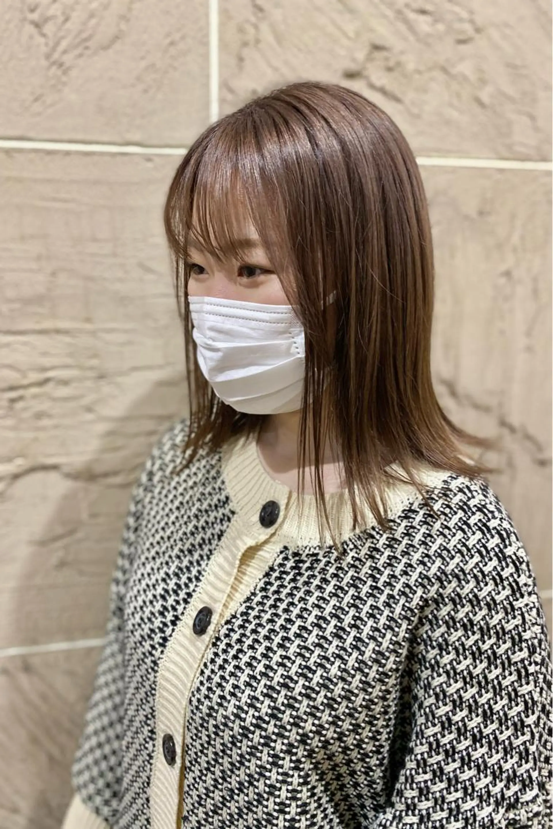 セミロング カラー 菊地 紗矢のヘアスタイル