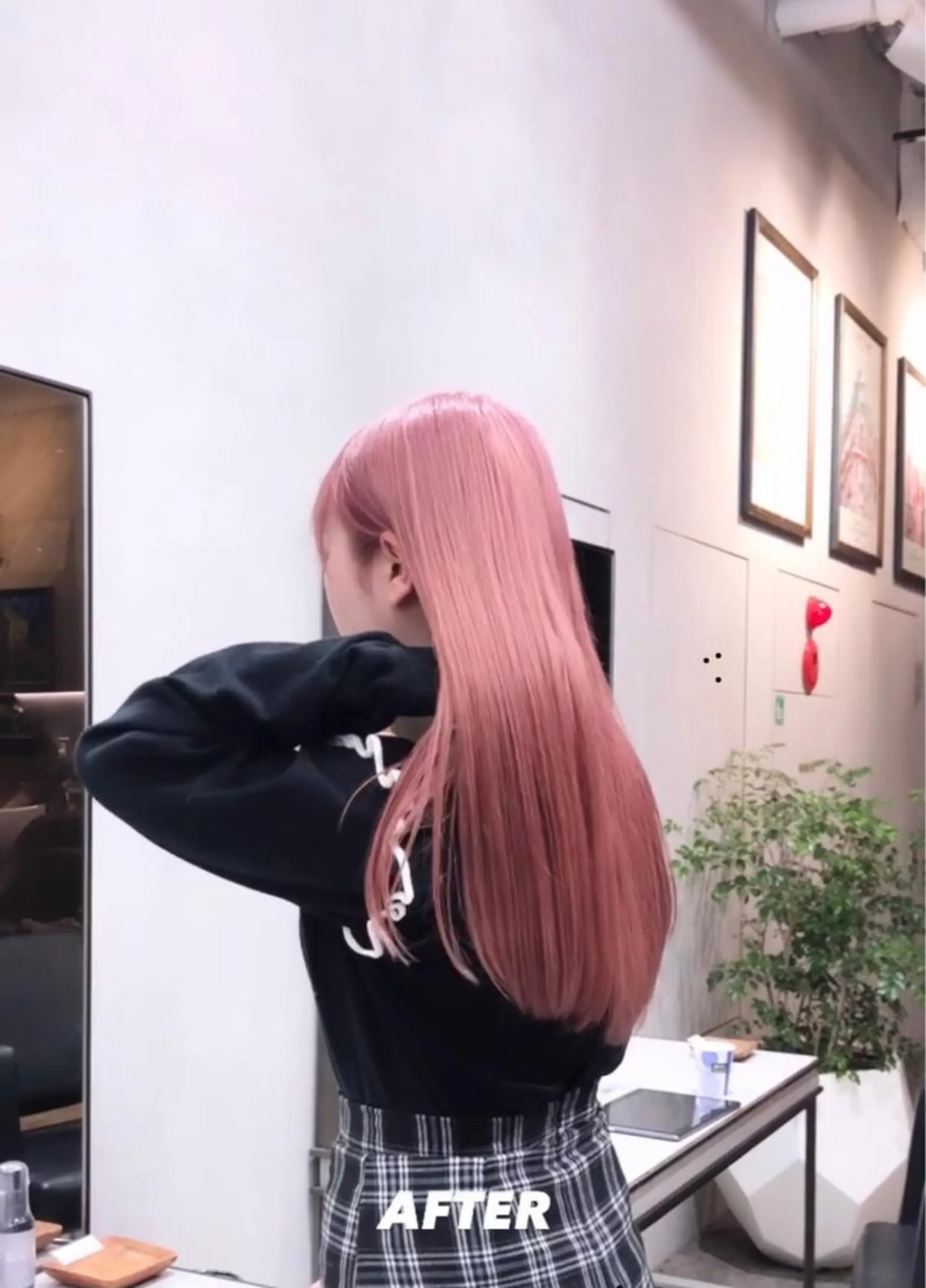 セミロング カット ヘアカラー 🌸ハイトーン 新田　廉 🌸のヘアスタイル