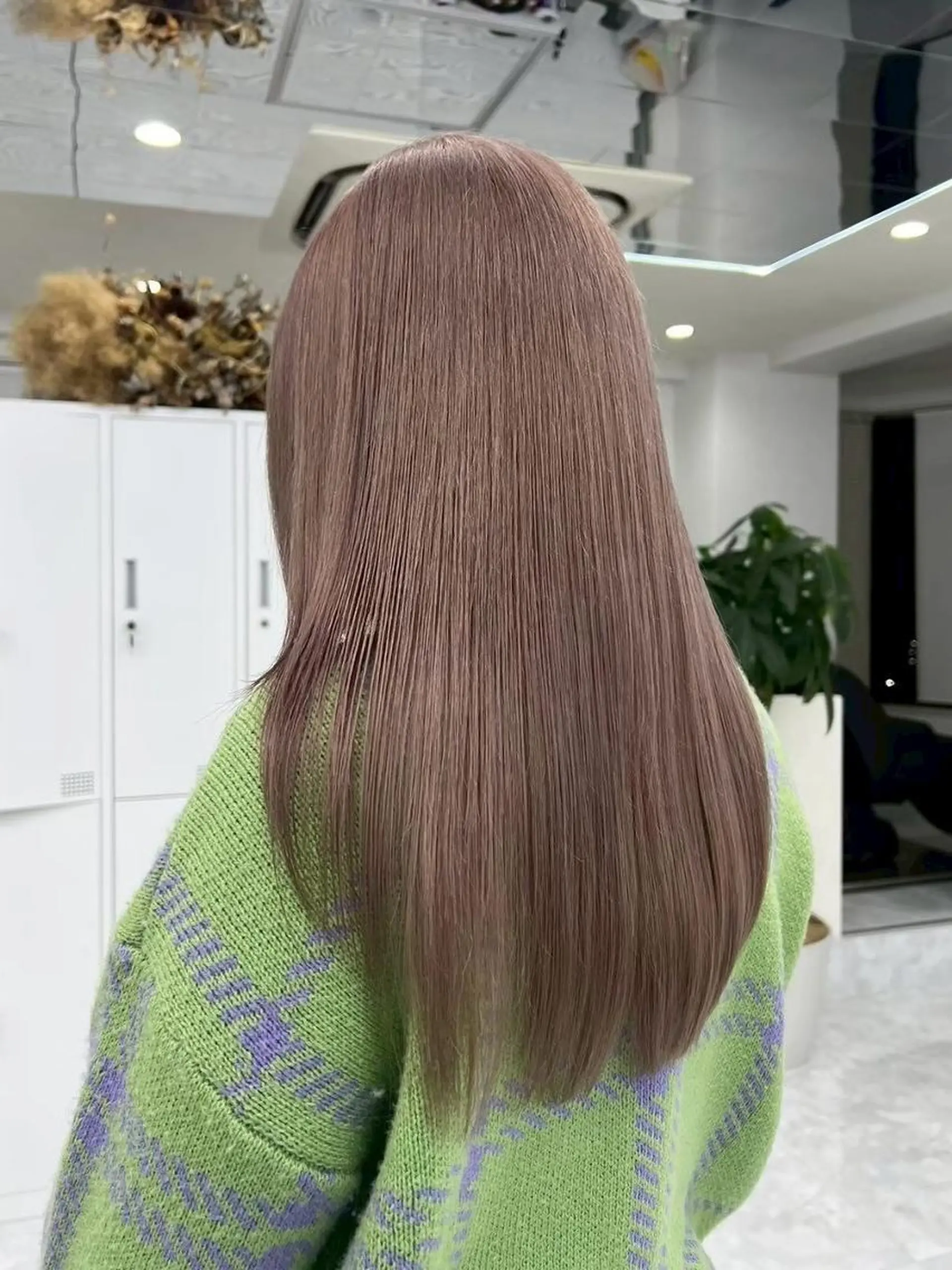 ロング カラー アディクシーカラー アッシュ バレイヤージュ ベージュカラー ブルーカラー 髪質改善ストレート髪 質改善カラー特化中崎のヘアスタイル