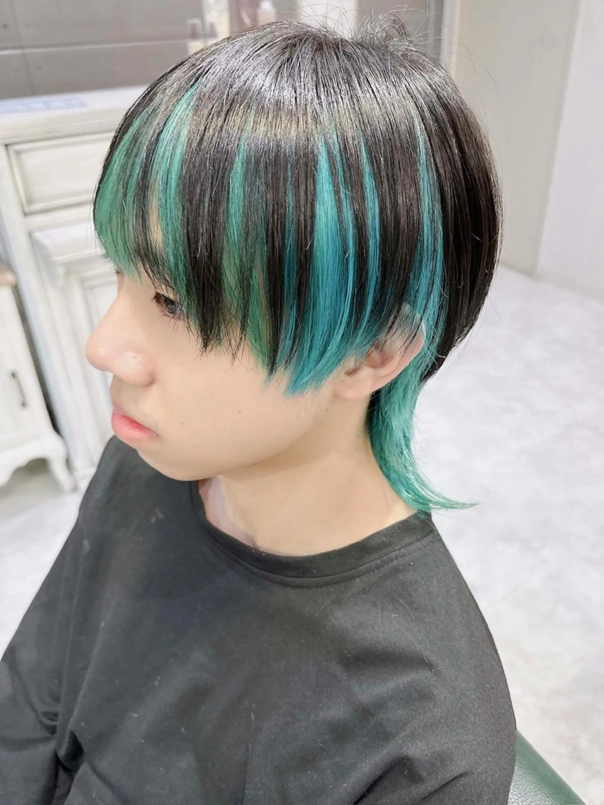 ショート カラー ヘアアレンジ メンズ メンズブリーチ メンズ韓国風 韓国マッシュ マッシュ ツーブロック 𝐑𝐈𝐍𝐊𝐀 🐷🖤のヘアスタイル