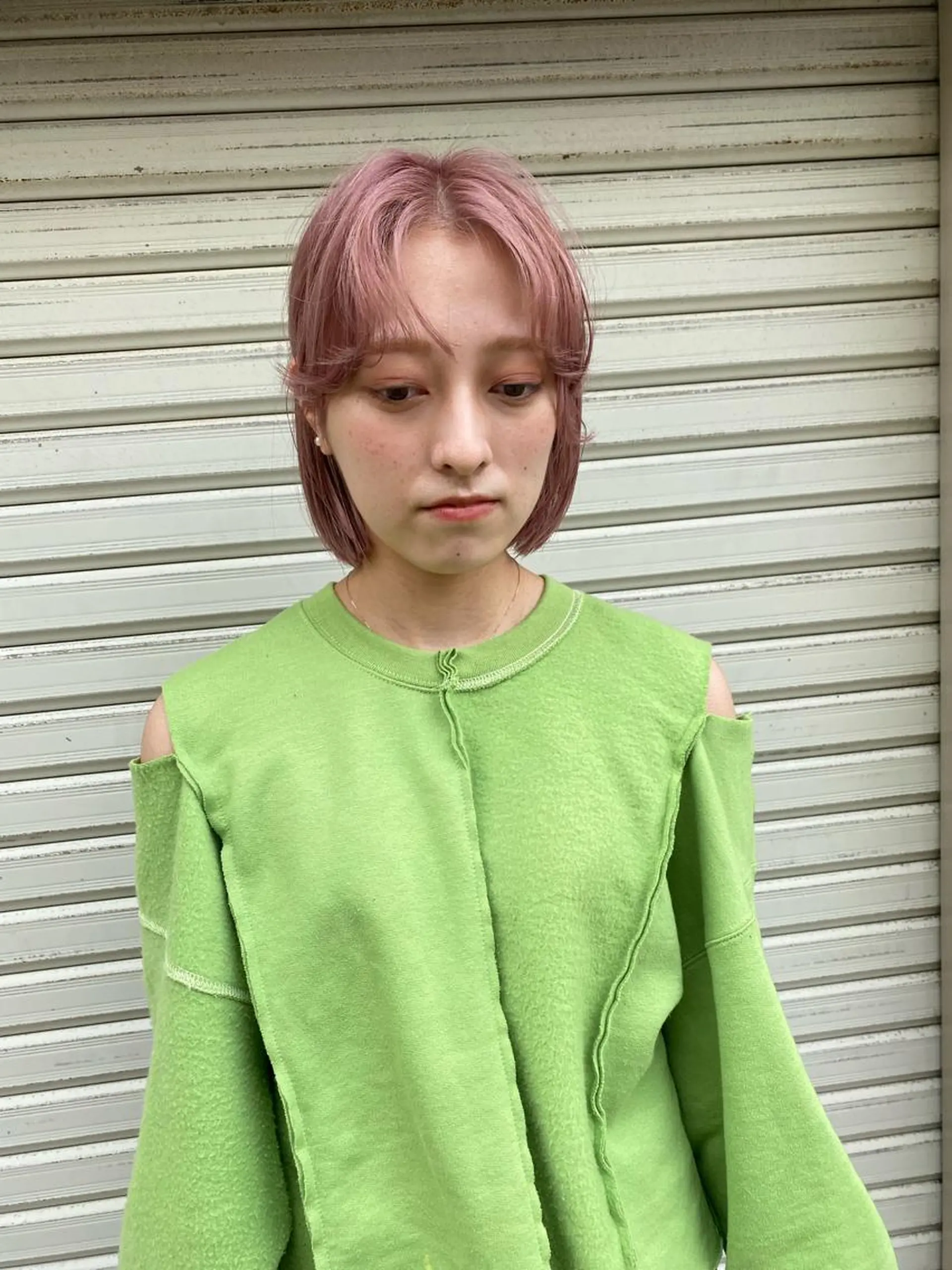 ミディアム カラー ブリーチカラーが人気 onnuのヘアスタイル