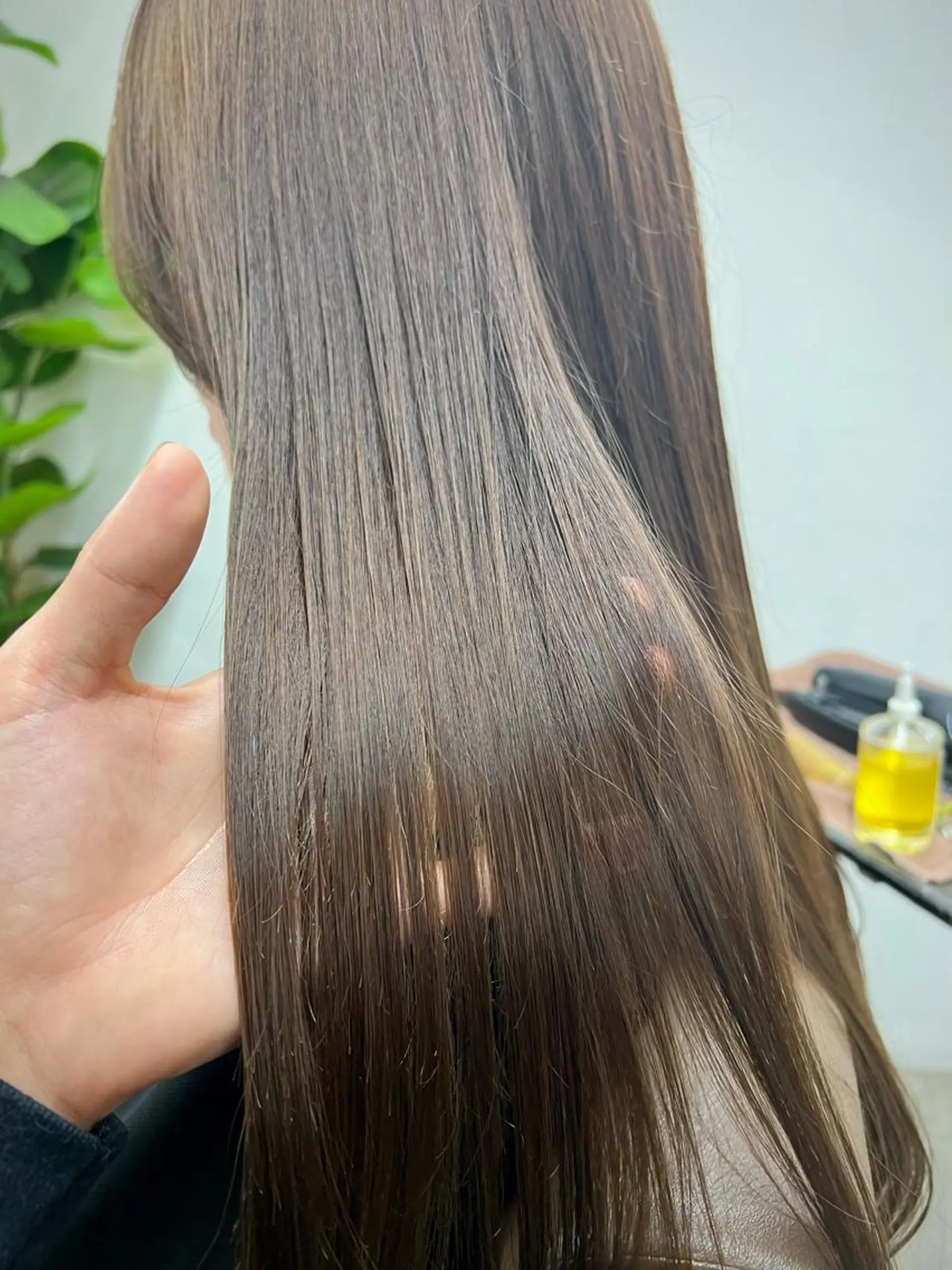 ロング カラー ベージュカラー 透明感カラー/ イルミナカラーヒロキのヘアスタイル