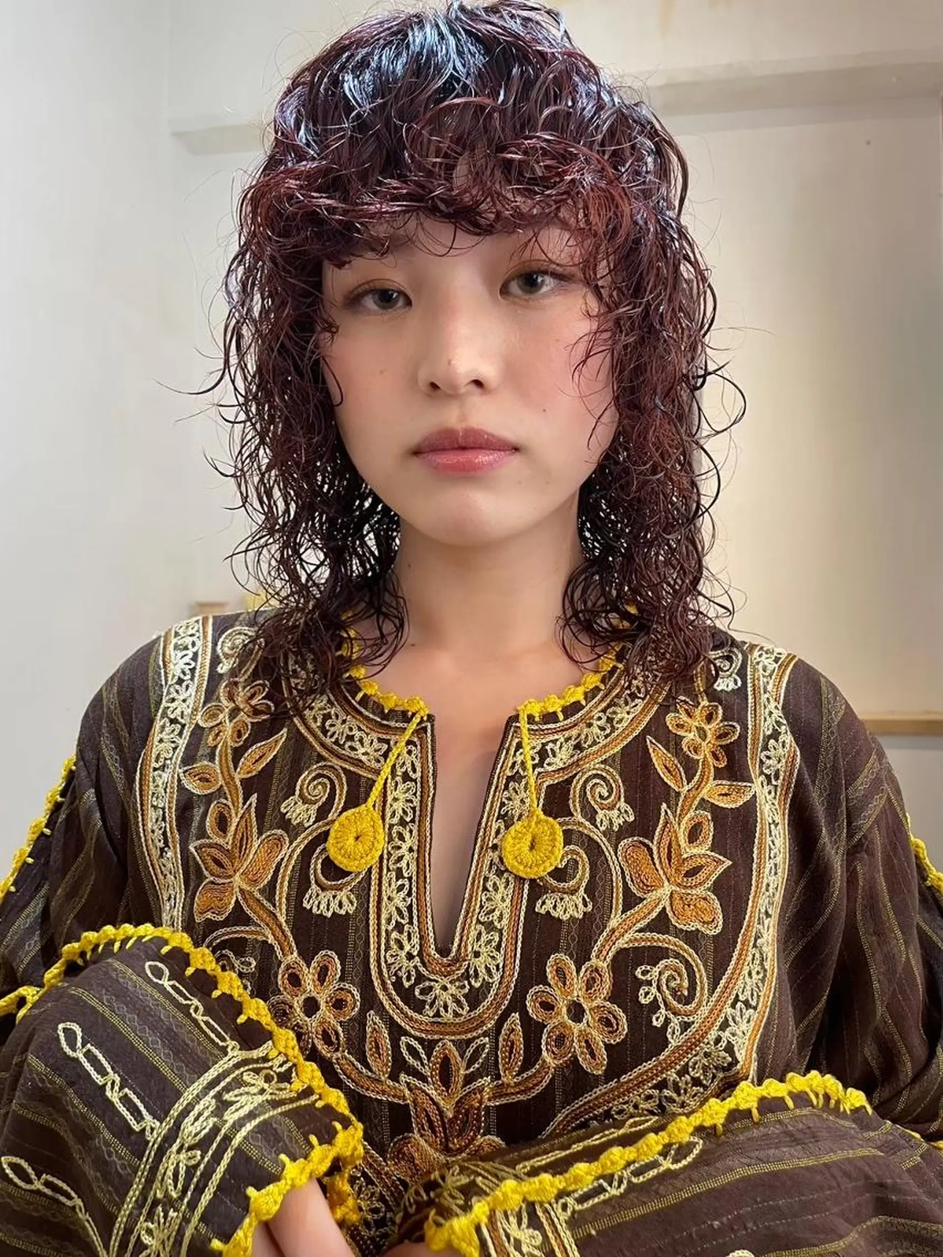 ミディアム カラー パーマ ミディアムパーマ アッシュ バレイヤージュ ベージュカラー ブリーチ カット ヘアカラー CEINE loqのヘアスタイル