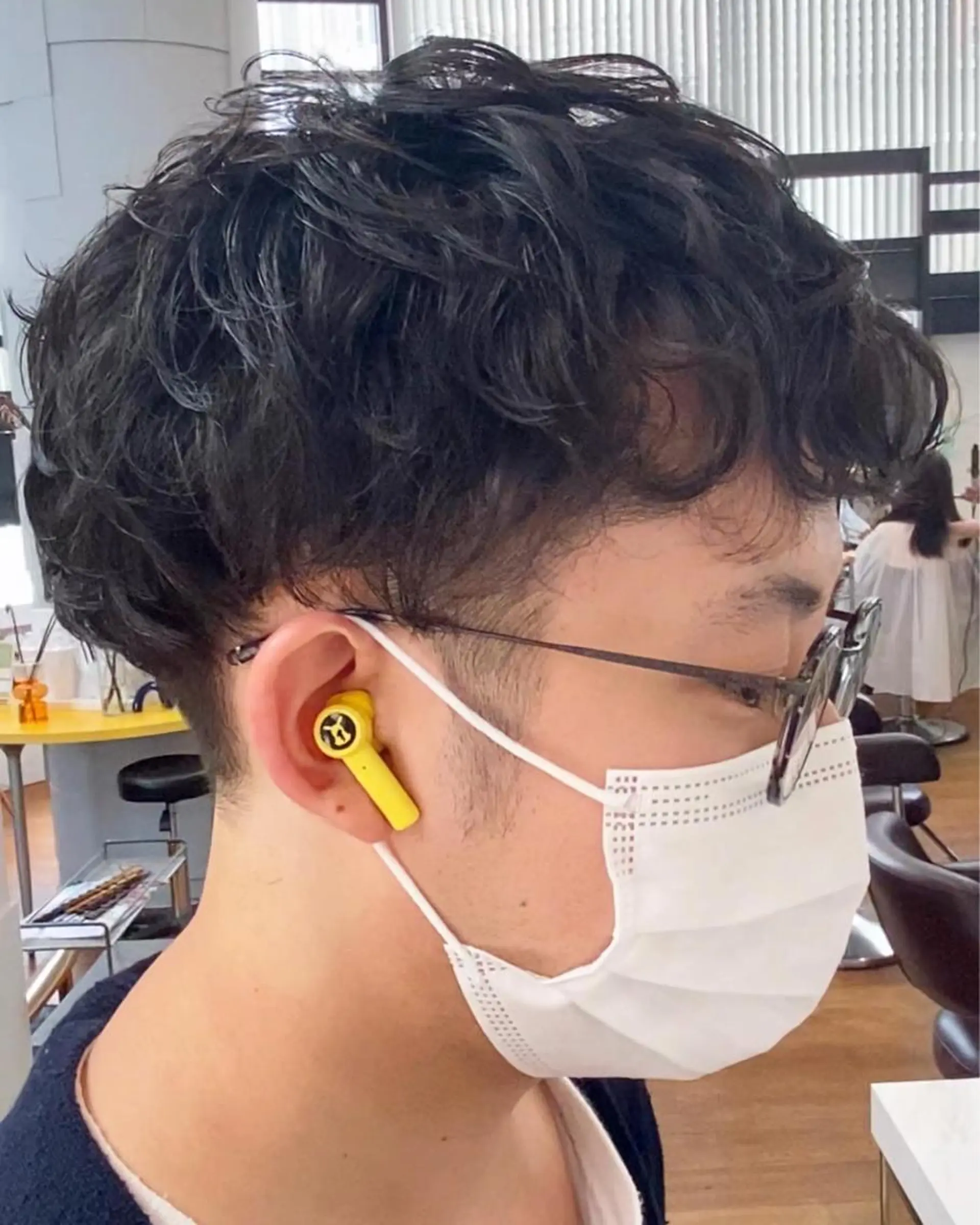 ショート パーマ メンズ メンズパーマ ニュアンスパーマ カット パーマ 井坂 卓真のヘアスタイル