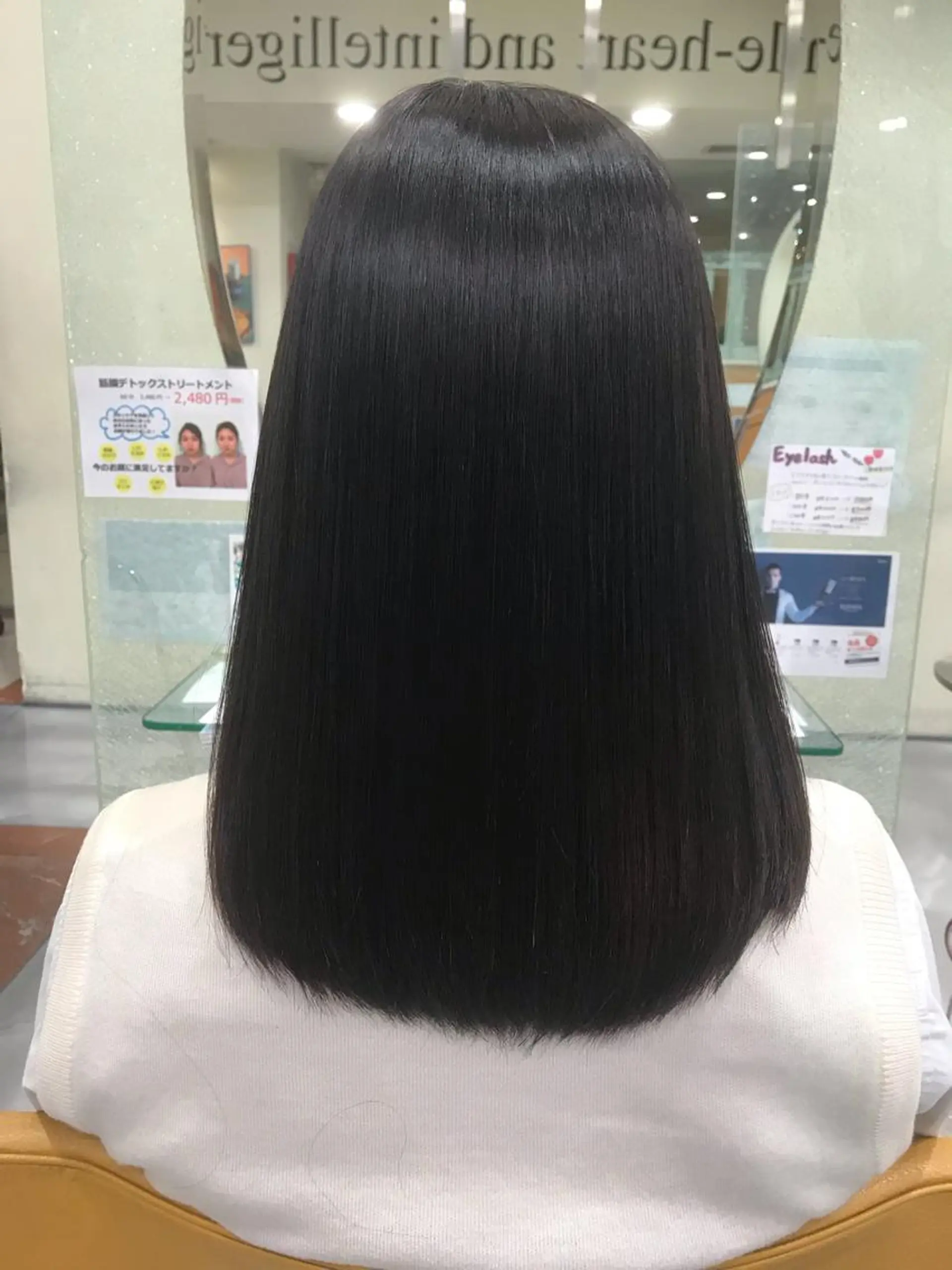 ミディアム 三田 豪のヘアスタイル