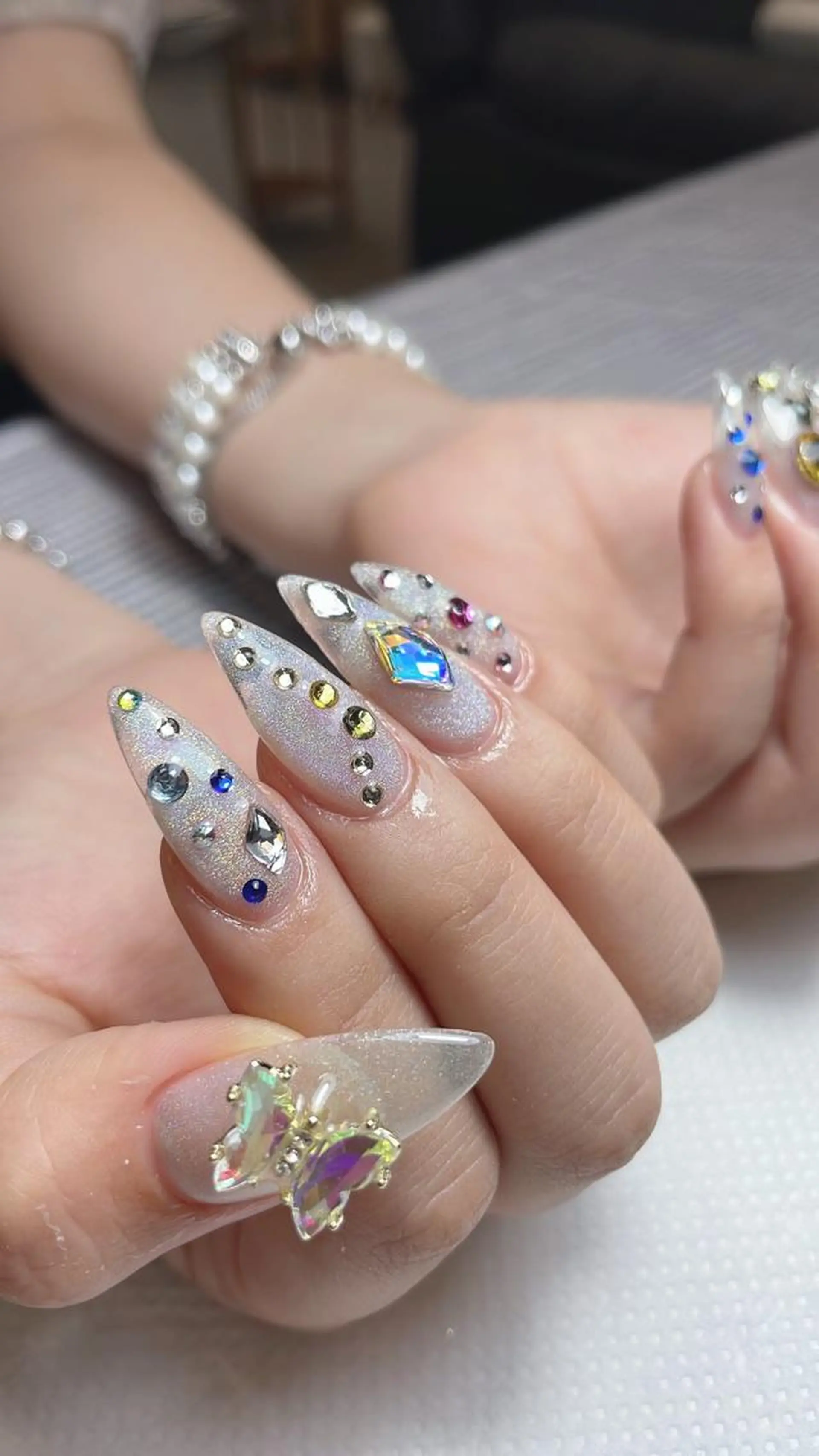 ネイル Munail サロン所属・むねいる nail salonのネイルデザイン