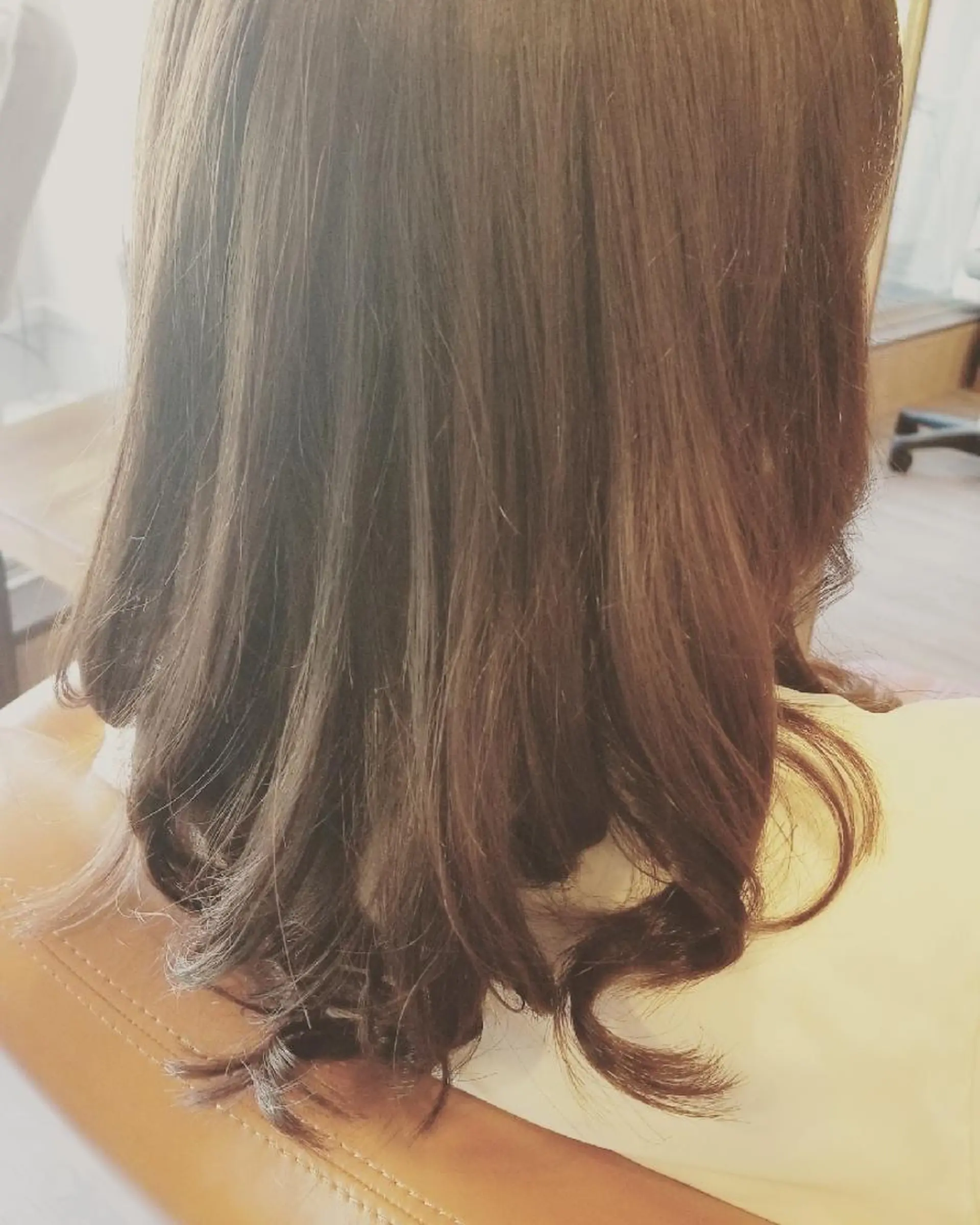 セミロング カラー アディクシーカラー ブルーカラー 外国人風カラー トリートメント カット ヘアカラー トリートメント spa hair  ark 富井直美のヘアスタイル