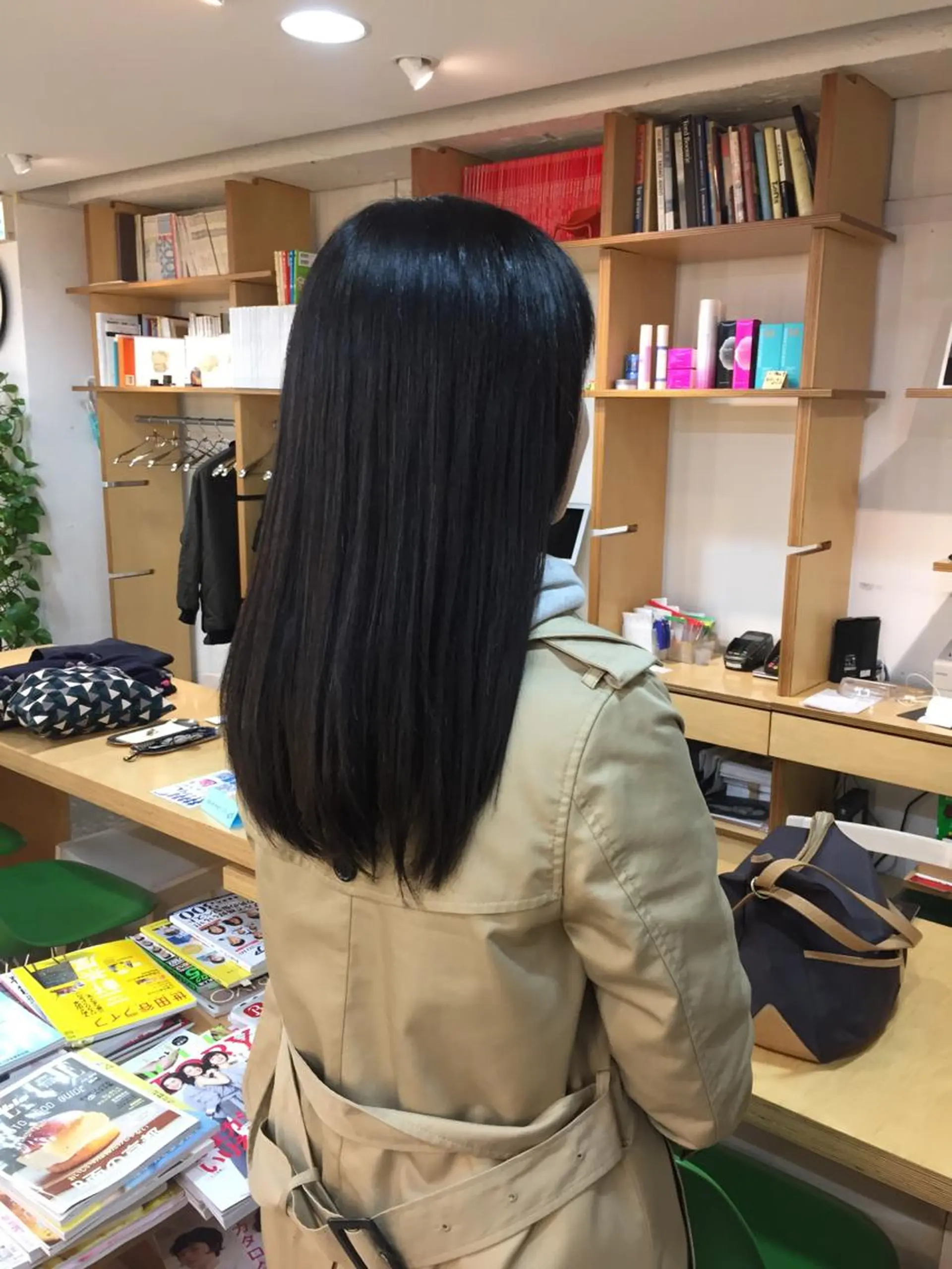 ロング アルファ シェリのヘアスタイル