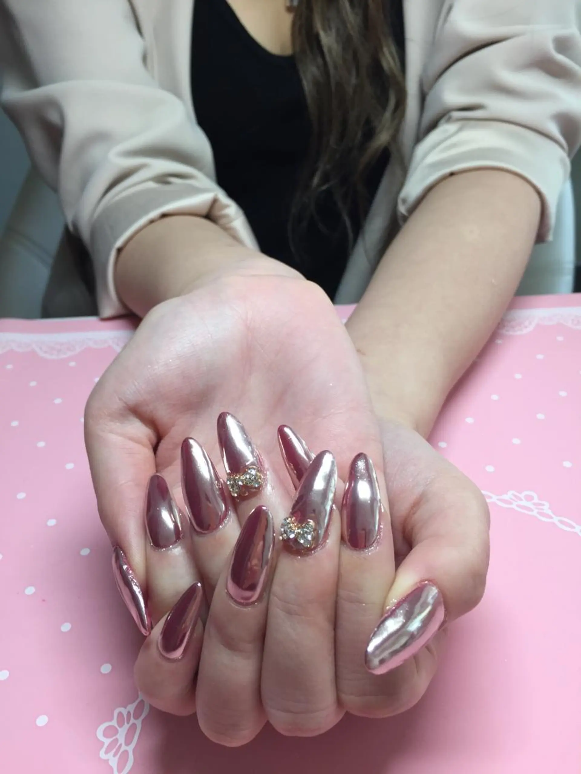 ネイル モナンジュ マツパ・眉毛専門のマツエク・マツパデザイン