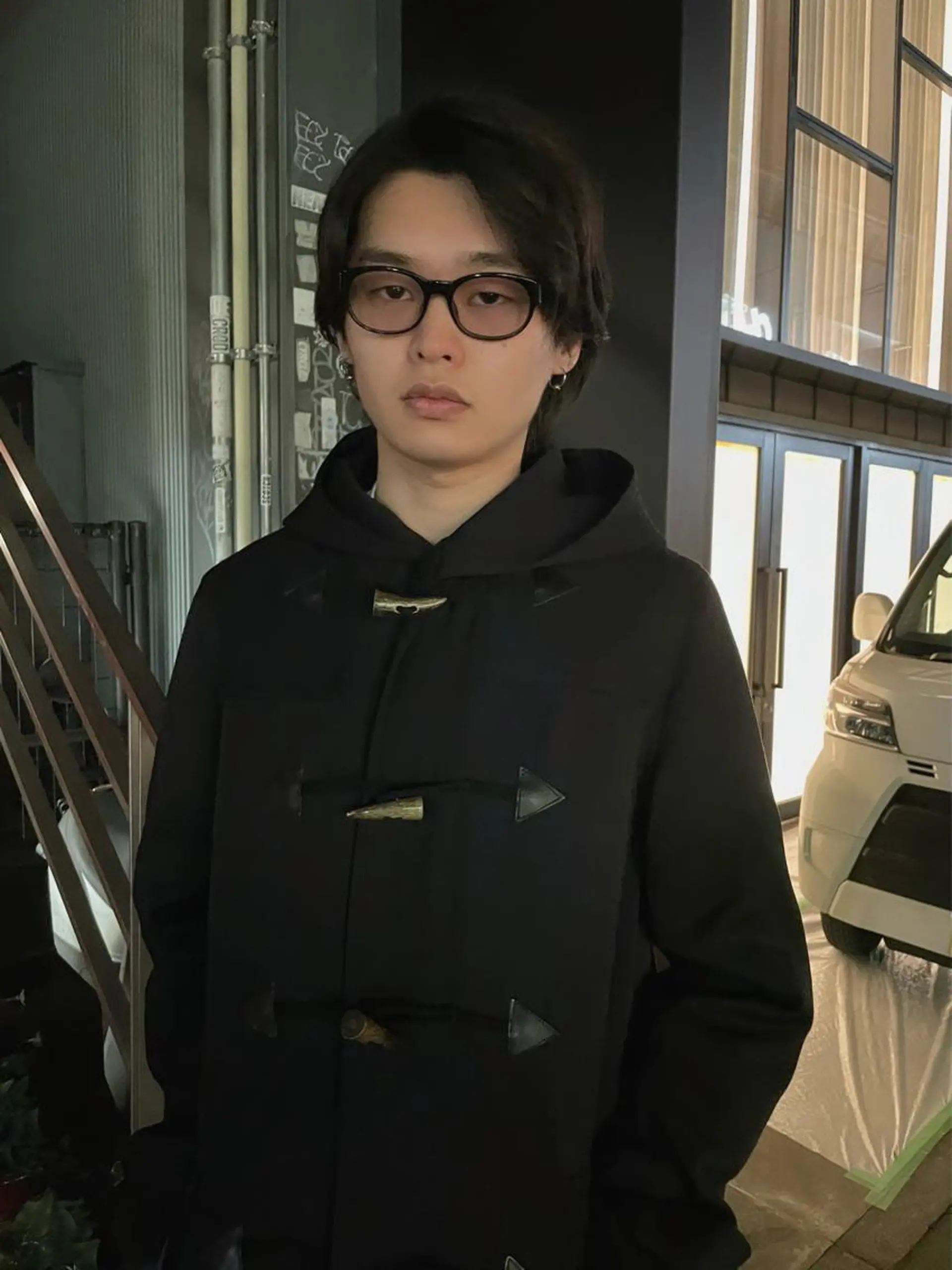 ミディアム カラー メンズ ミディアムパーマ メンズバレイヤージュ メンズブリーチ センターパート フェードカット カット トリートメント スパイラルパーマ 🌐hina⭐️のヘアスタイル