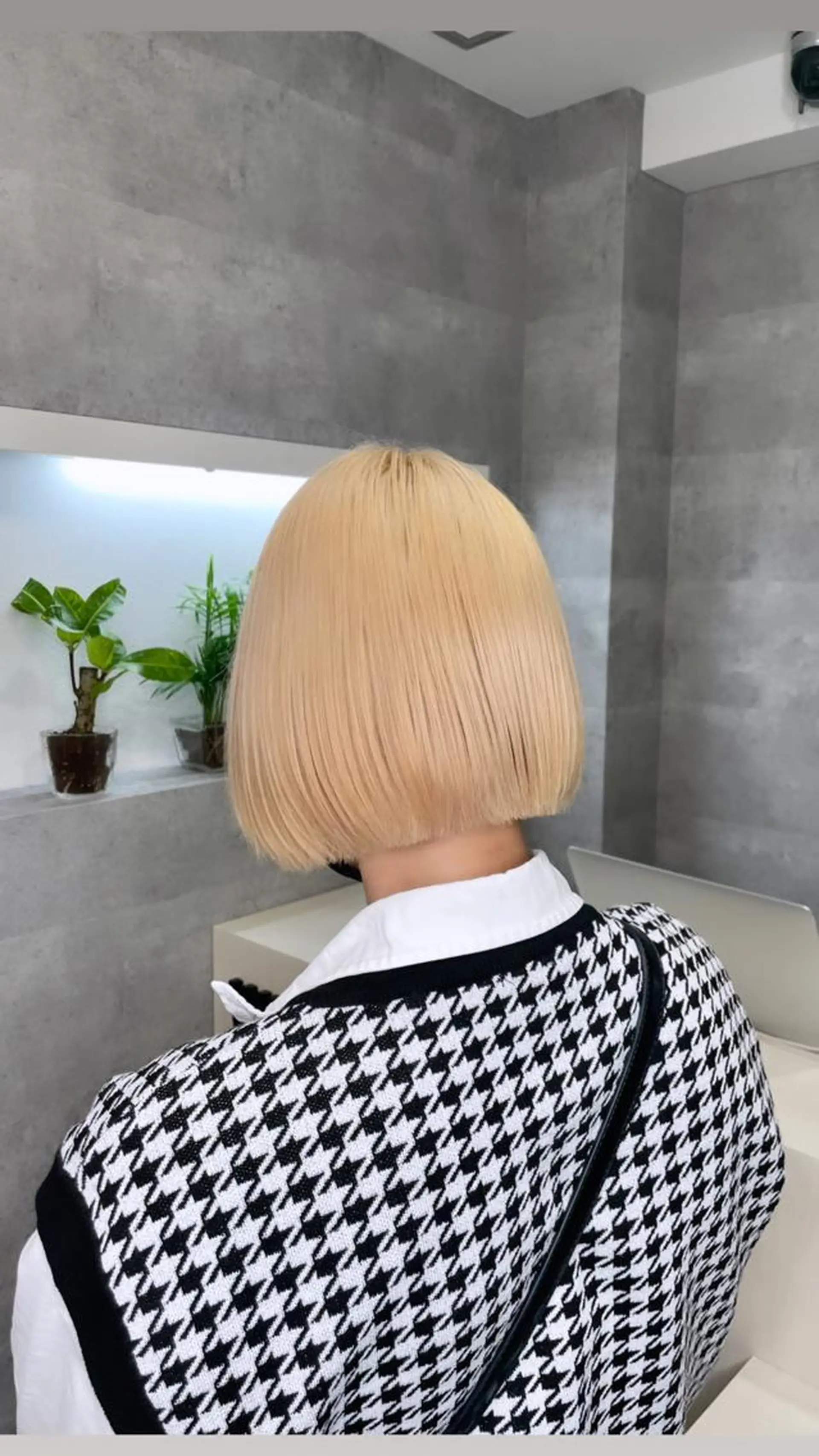 ショート JUNYA 海外ガールヘアのヘアスタイル