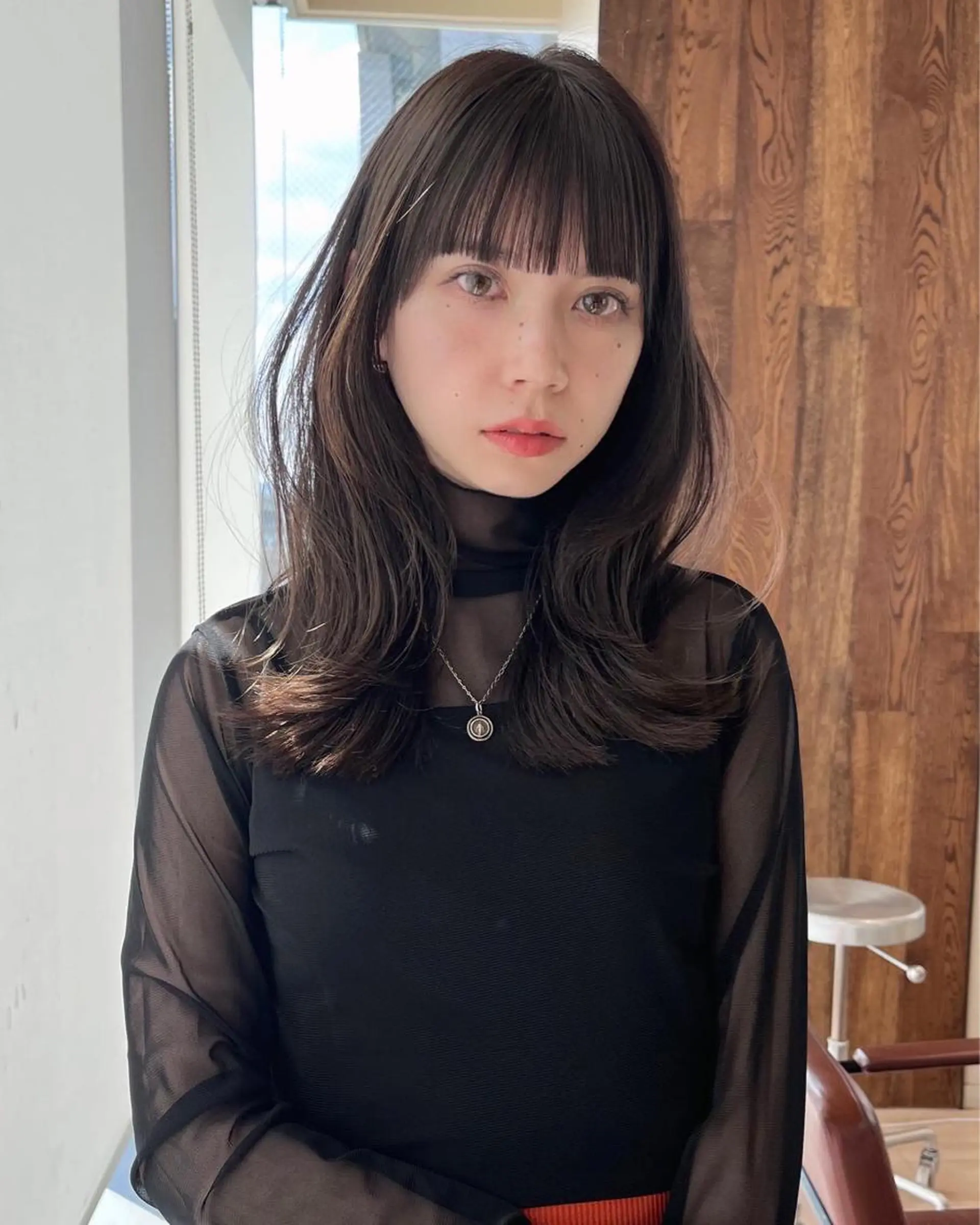 セミロング カラー レイヤー/顔周り /透明感🩶高橋大のヘアスタイル