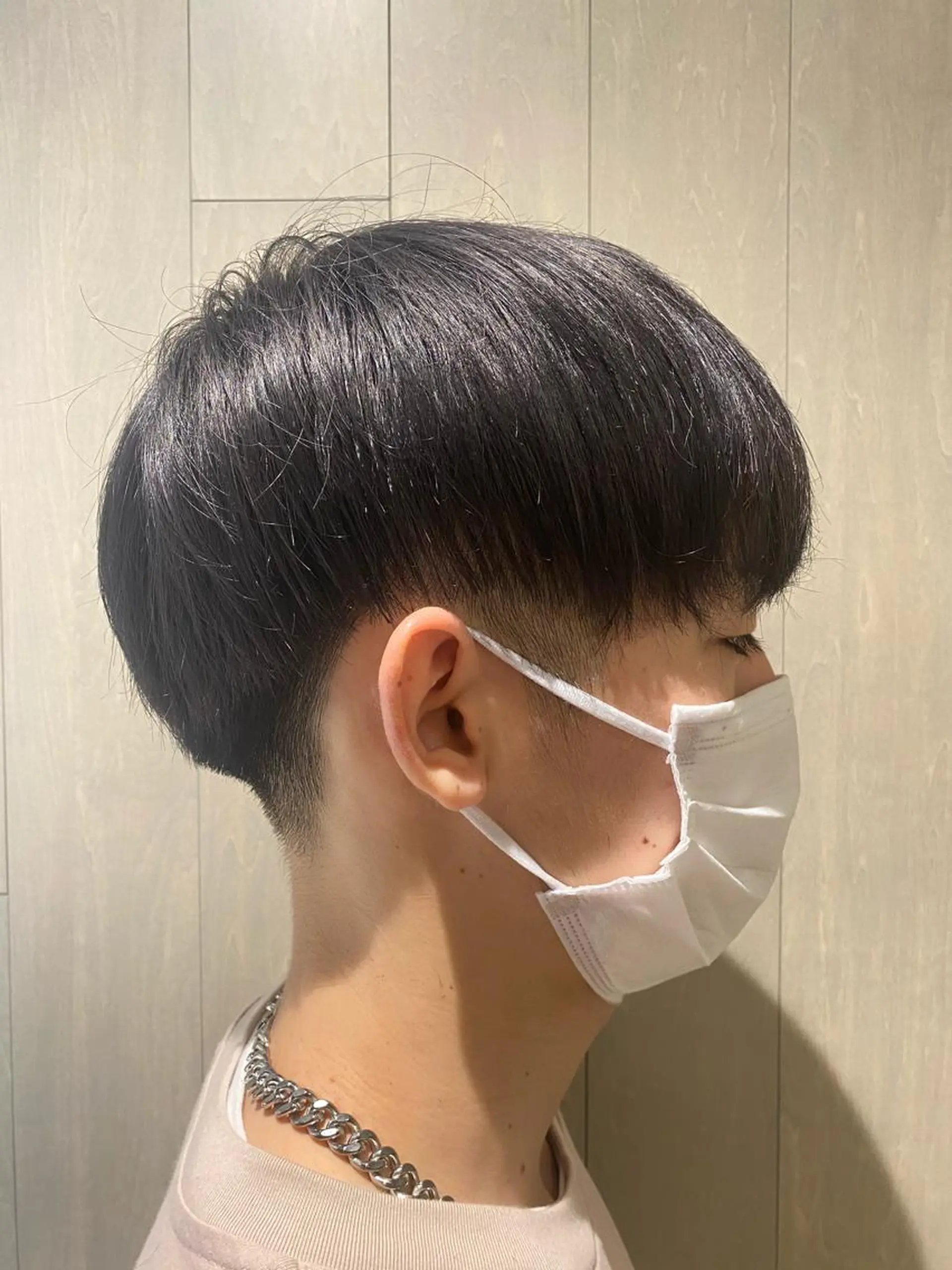 ショート カラー メンズ 糟谷 慈英のヘアスタイル