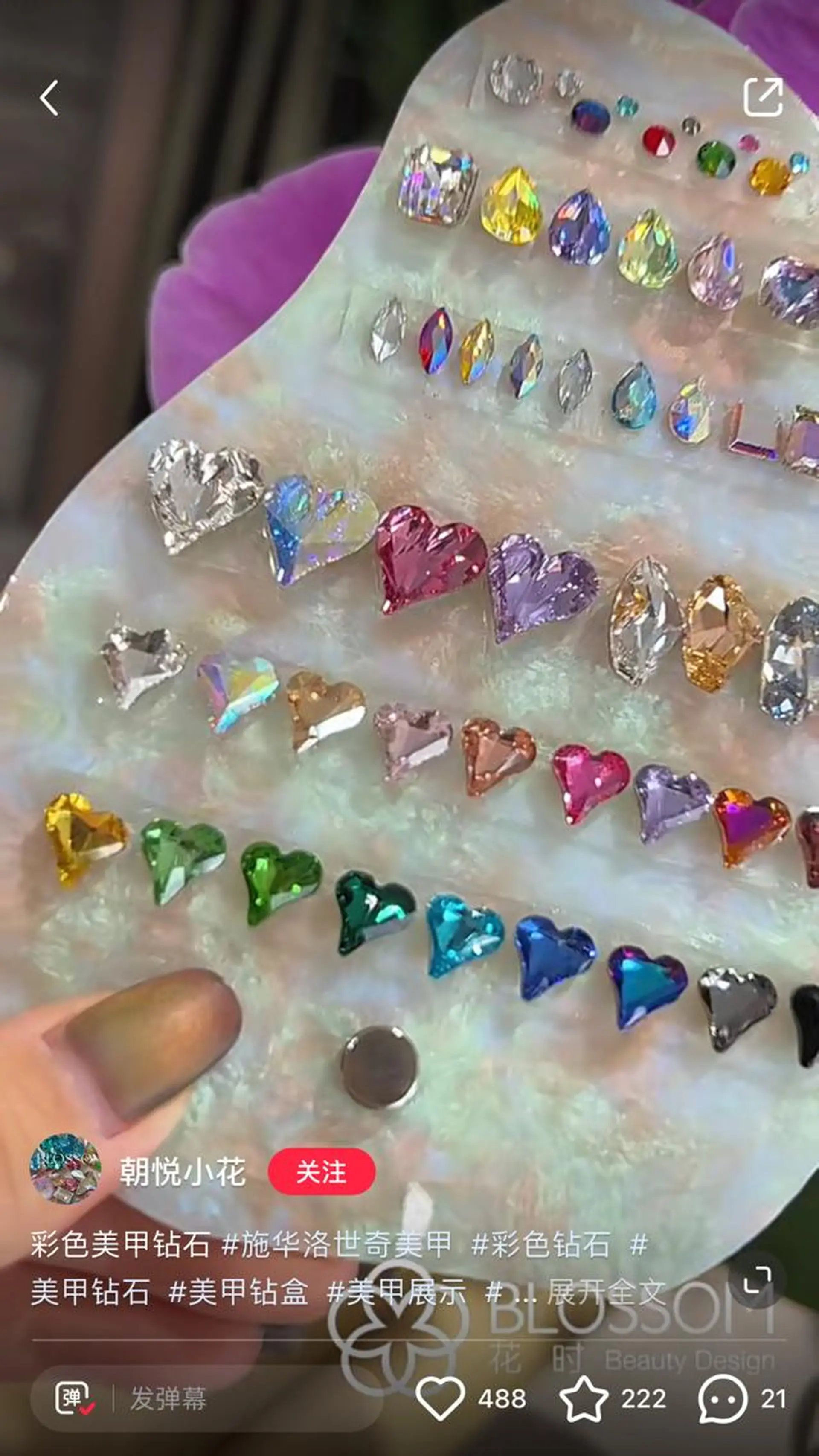 ネイル ハンドネイル モナ& ミユのネイルデザイン