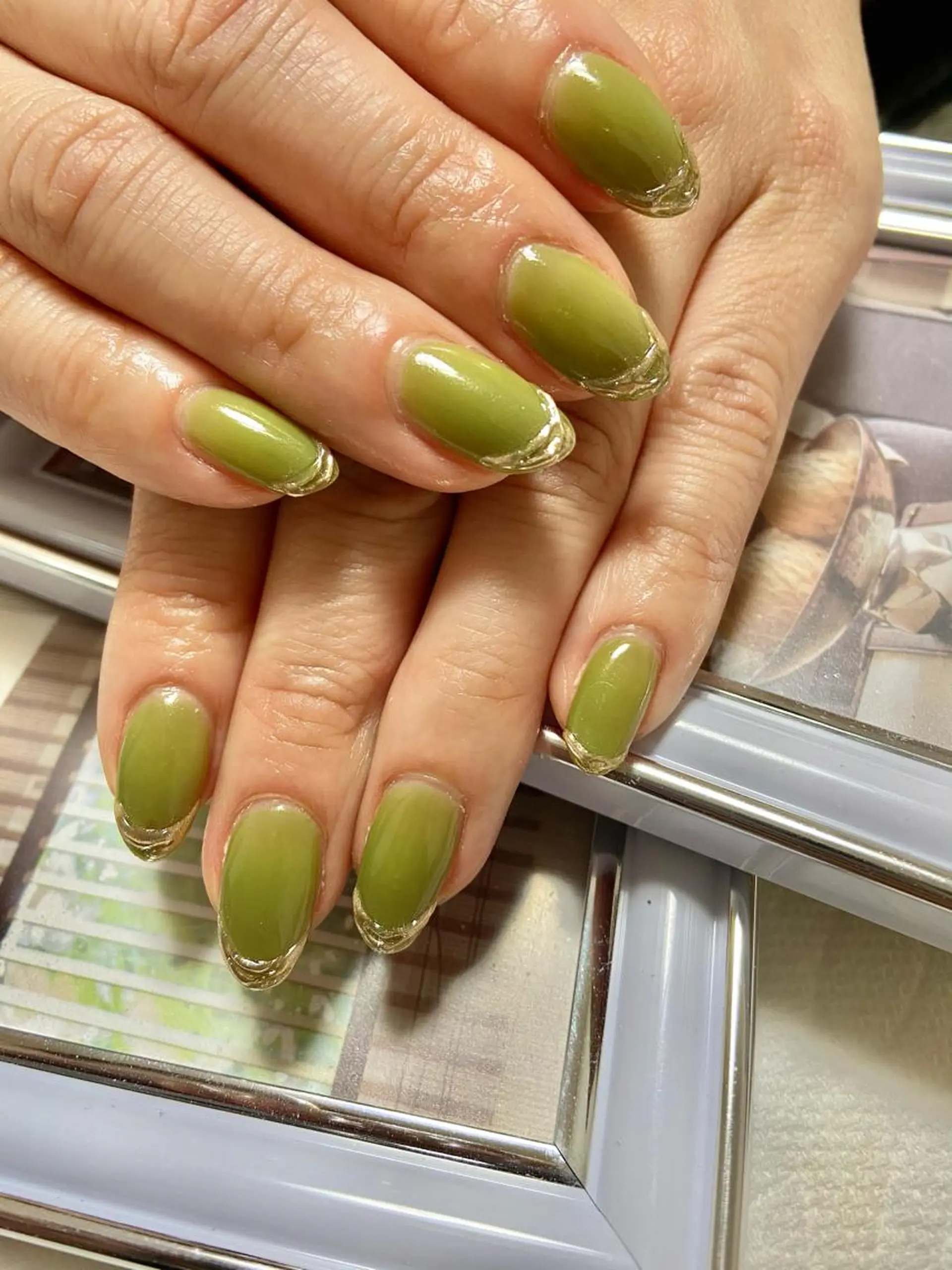 ネイル ミラーネイル ハンドネイル Lokahi NAILのネイルデザイン