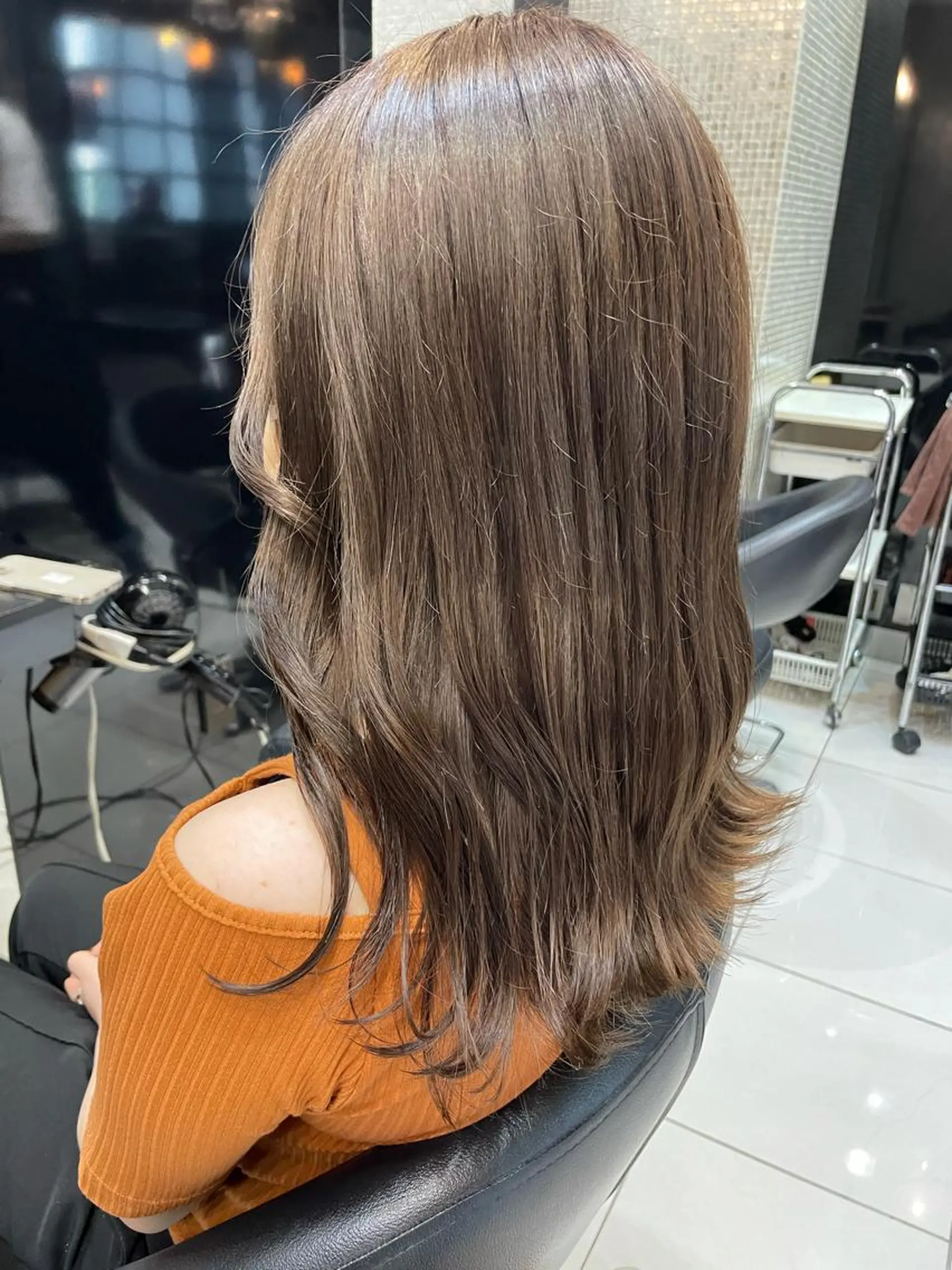 ミディアム カラー ベージュカラー 女性リピ90%🍨 🩷佐藤みずきのヘアスタイル