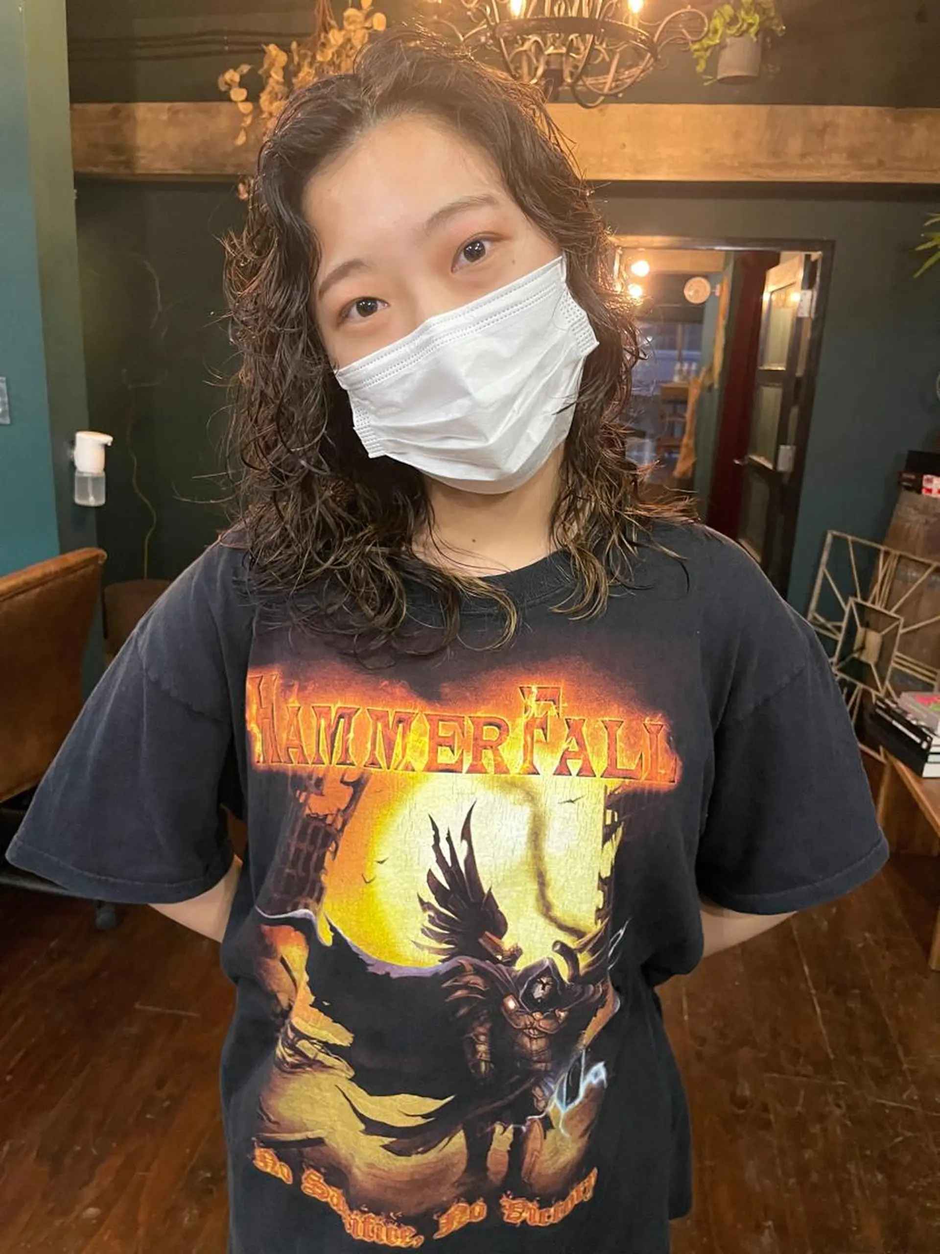 ミディアム ミディアムパーマ ウルフカット カット パーマ トリートメント vivre libre所属・vivre libreのヘアスタイル